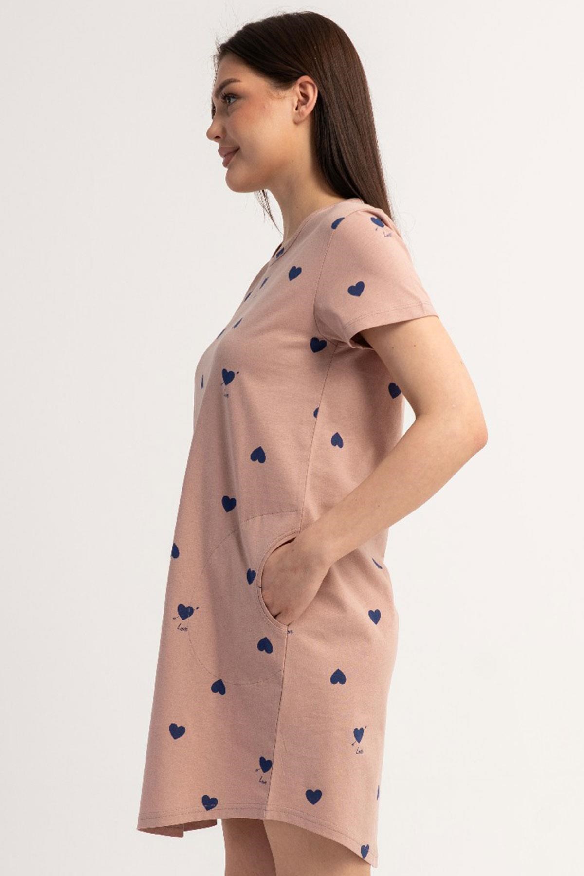333041Kadın Kısa Kollu Pudra Pembe Kalp Desenli Gecelik Tunik C1T2N0106Kısa GecelikVienettaKadın Kısa Kollu Pudra Pembe Kalp Desenli Gecelik Tunik C1T2N0106