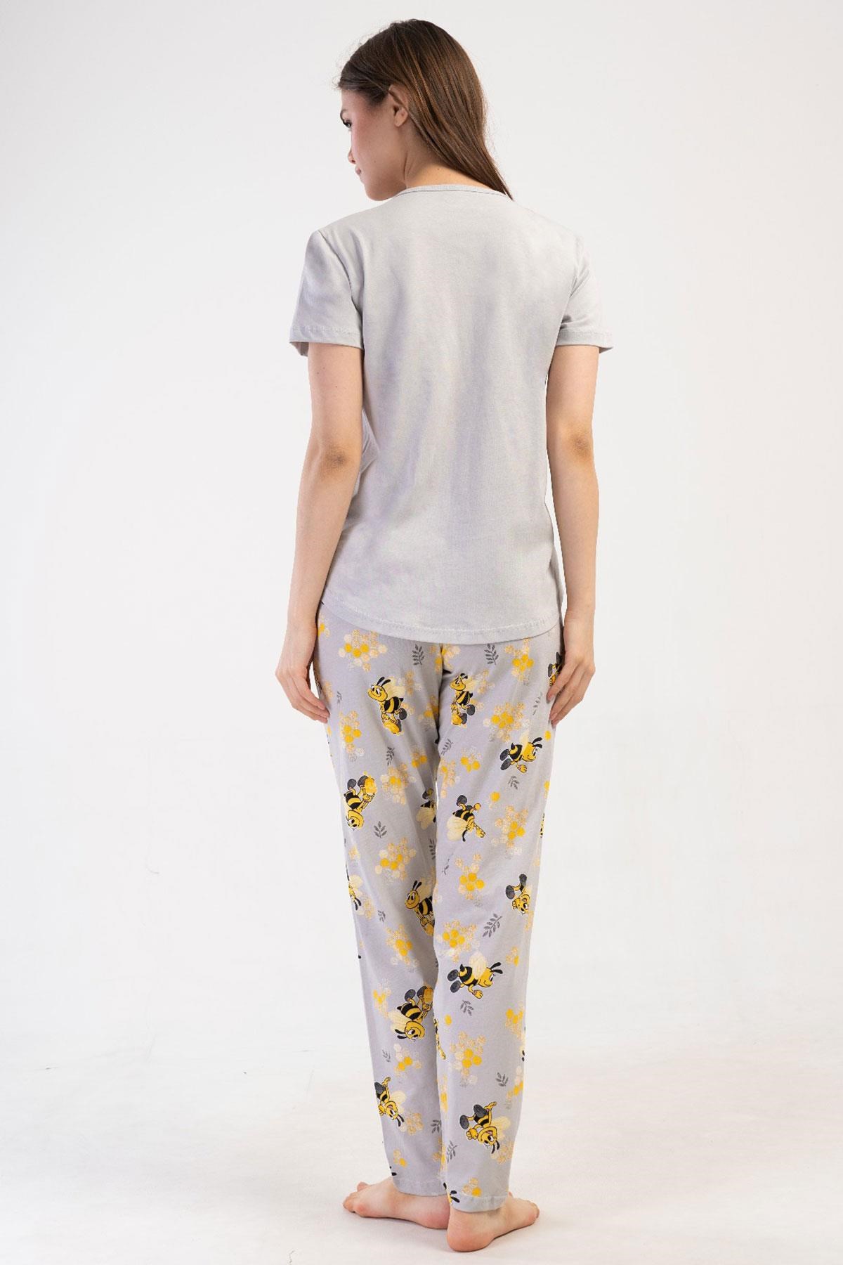 327299Kadın Kısa Kol Gri Pijama Takımı %100 PAMUK C1T9N2O804cotonhause.com.tr Online Alışveriş - Sezon İndirimlerini Keşfet Kadın Kısa Kol Gri Pijama Takımı %100 PAMUK C1T9N2O804Kısa Kol / Askılı PijamaVienettaKadın Kısa Kol Gri Pijama Takımı %100 PAMUK C1T9N2O804