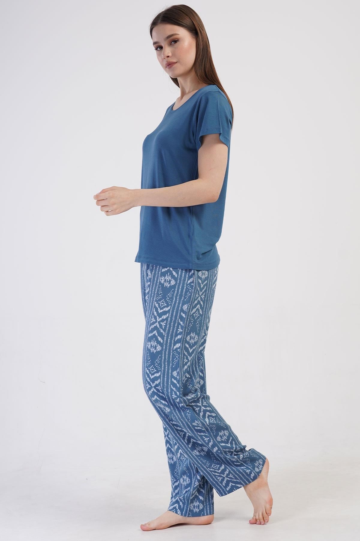 327338Kadın Kısa Kol İndigo Pijama Takımı C7T4N0O014Kadın Kısa Kol İndigo Pijama Takımı C7T4N0O014VienettaKısa Kol / Askılı PijamaKısa Kol / Askılı PijamaVienettaKadın Kısa Kol İndigo Pijama Takımı C7T4N0O014