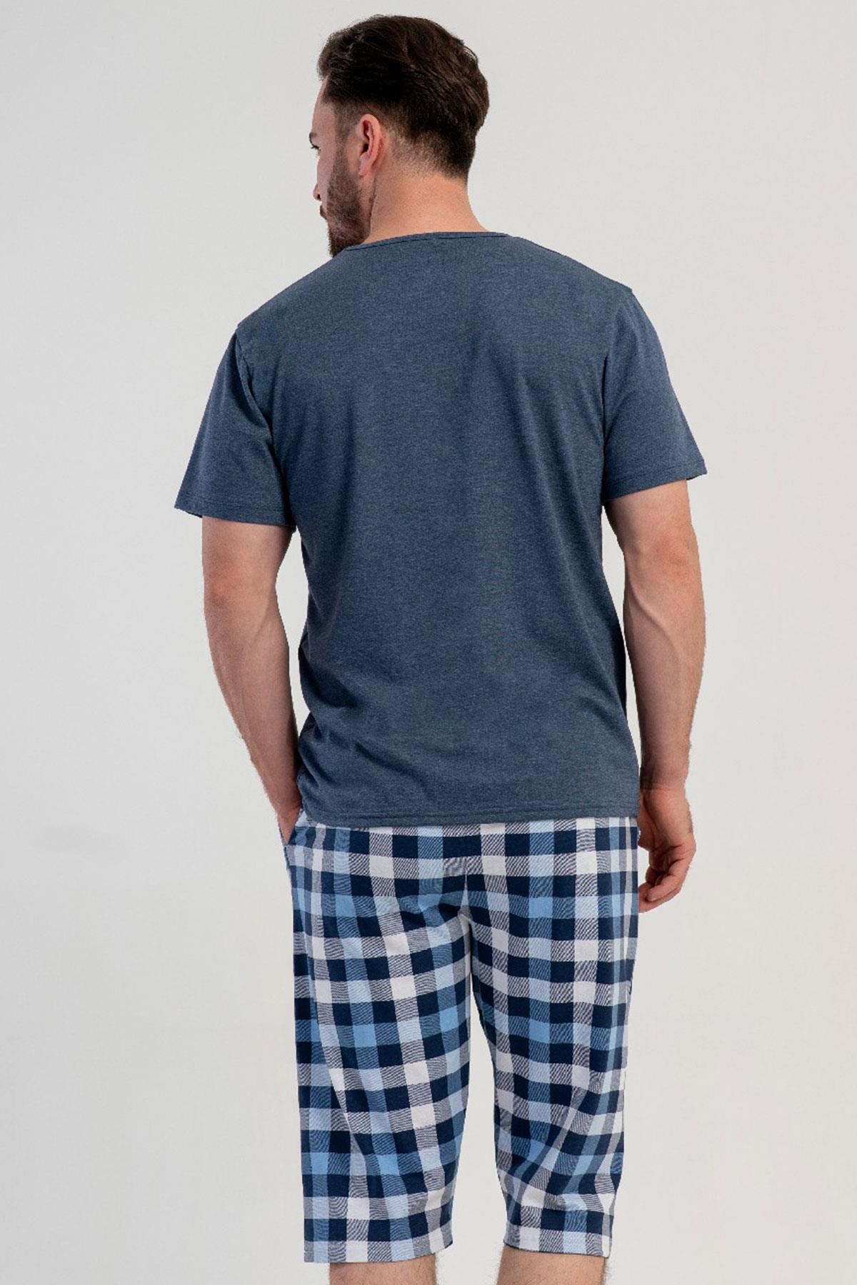 333070Erkek Büyük Beden V Yaka Kısa Kollu Kapri Antrasit Pijama Takımı C8T8N0215Pijama TakımıVienettaErkek Büyük Beden V Yaka Kısa Kollu Kapri Antrasit Pijama Takımı C8T8N0215