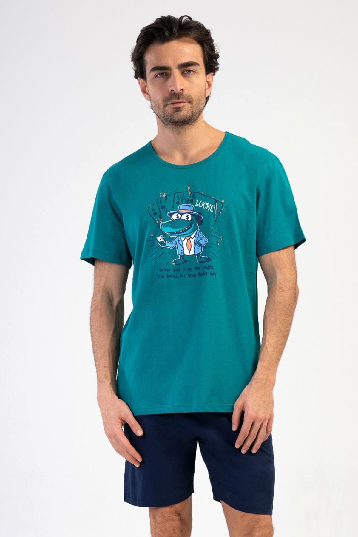 330876Erkek Büyük Beden Kısa Kol Şortlu Silver Pine %100 Pamuk Pijama Takımı C8T7N1904Pijama TakımıVienettaErkek Büyük Beden Kısa Kol Şortlu Silver Pine %100 Pamuk Pijama Takımı C8T7N1904