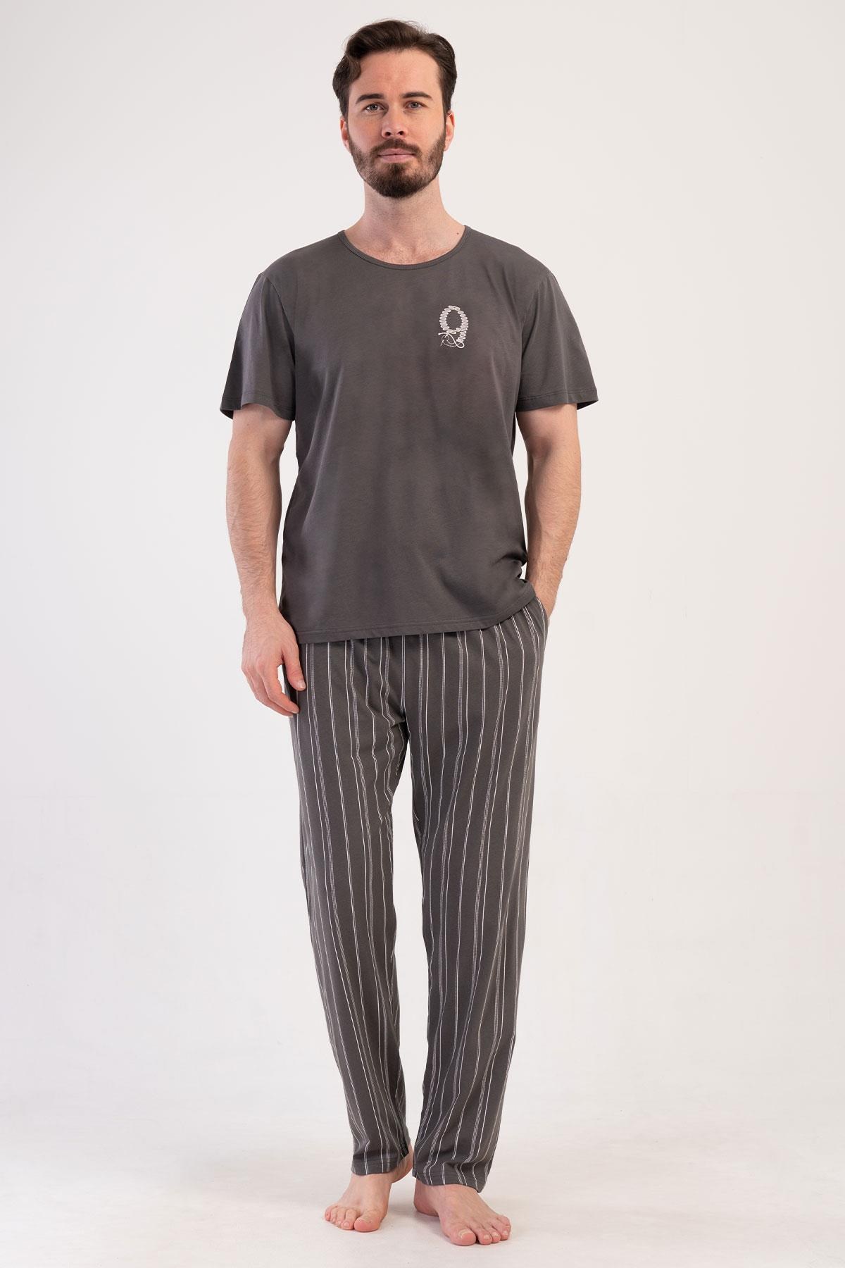 327391Erkek Kısa Kol Füme Pijama Takım %100 PAMUK C5T8N0O804Erkek Kısa Kol Füme Pijama Takım %100 PAMUK C5T8N0O804VienettaPijama TakımıPijama TakımıVienettaErkek Kısa Kol Füme Pijama Takım %100 PAMUK C5T8N0O804