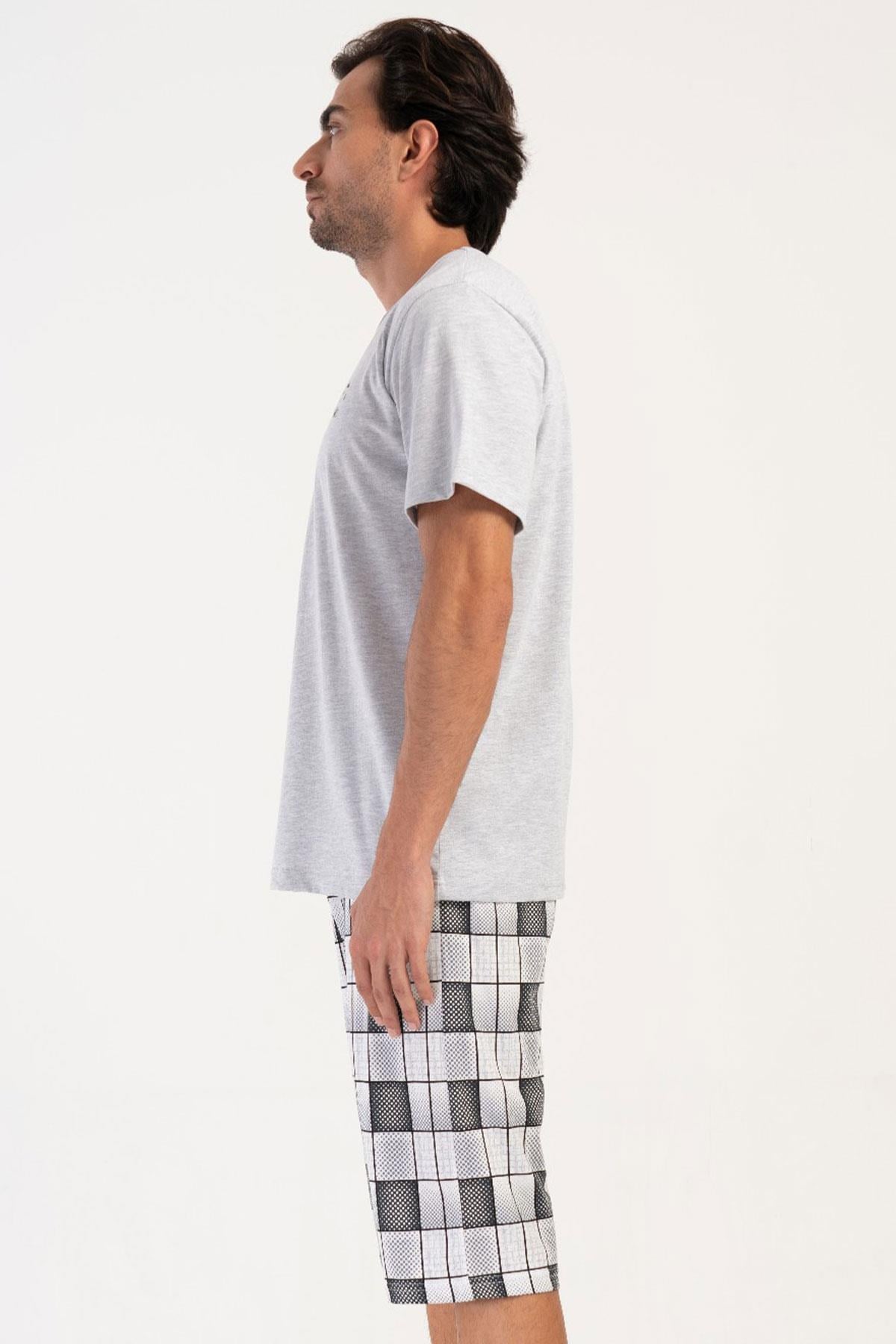 330901Erkek Kısa Kol Kapri Gri Melanj Rahat Kalıp Pijama Takımı C6T1N1804Pijama TakımıVienettaErkek Kısa Kol Kapri Gri Melanj Rahat Kalıp Pijama Takımı C6T1N1804
