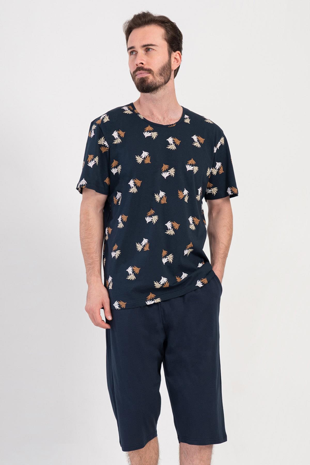 333068Erkek Kısa Kol Kapri Lacivert Pijama Takımı C2T2N0804Pijama TakımıVienettaErkek Kısa Kol Kapri Lacivert Pijama Takımı C2T2N0804
