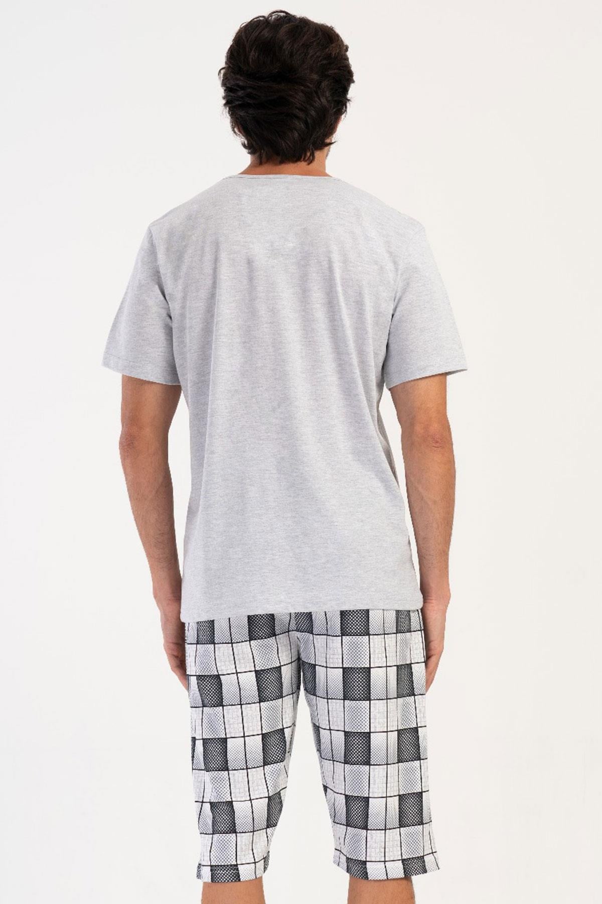 330901Erkek Kısa Kol Kapri Gri Melanj Rahat Kalıp Pijama Takımı C6T1N1804Pijama TakımıVienettaErkek Kısa Kol Kapri Gri Melanj Rahat Kalıp Pijama Takımı C6T1N1804