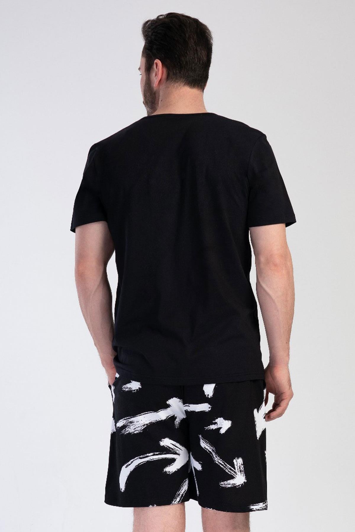 330864Erkek Kısa Kol Şortlu Siyah Penye Pijama Takımı C8T5N0104Pijama TakımıVienettaErkek Kısa Kol Şortlu Siyah Penye Pijama Takımı C8T5N0104