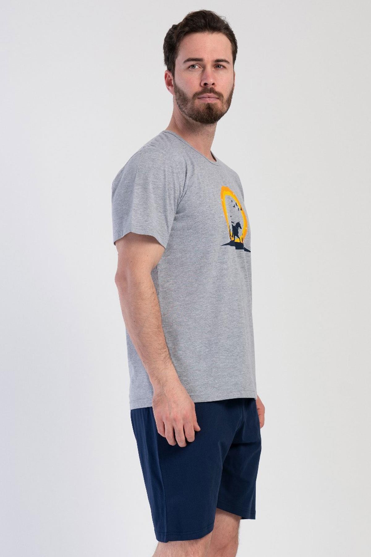 330884Erkek Kısa Kol Şortlu Gri Melanj Baskılı %100 Pamuk Pijama Takımı C9T3N0104Pijama TakımıVienettaErkek Kısa Kol Şortlu Gri Melanj Baskılı %100 Pamuk Pijama Takımı C9T3N0104