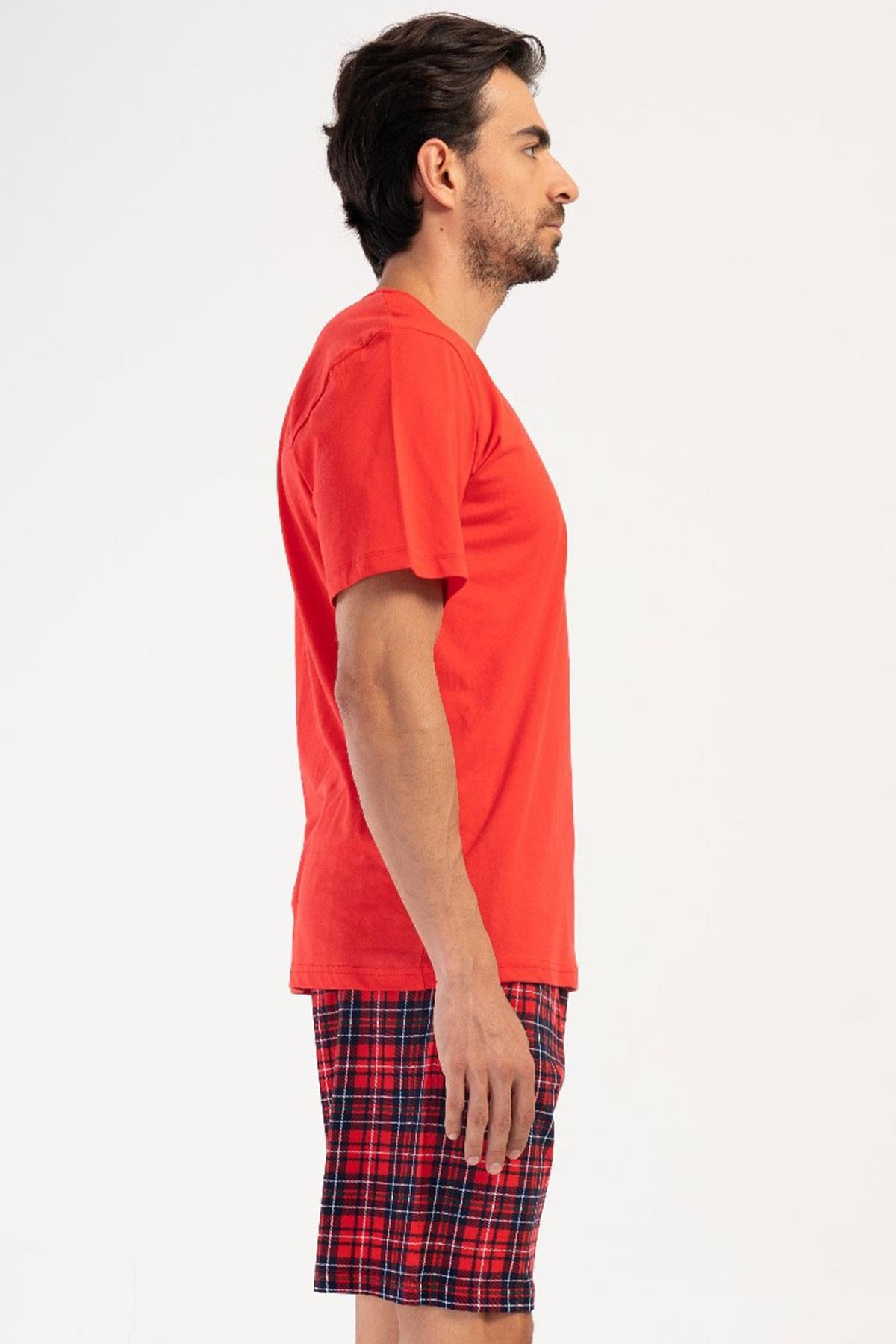 330865Erkek Kısa Kol Şortlu Nar Çiçeği Pijama Takımı Ekose Desenli Pijama Takımı C4T4N0704Pijama TakımıVienettaErkek Kısa Kol Şortlu Nar Çiçeği Pijama Takımı Ekose Desenli Pijama Takımı C4T4N0704