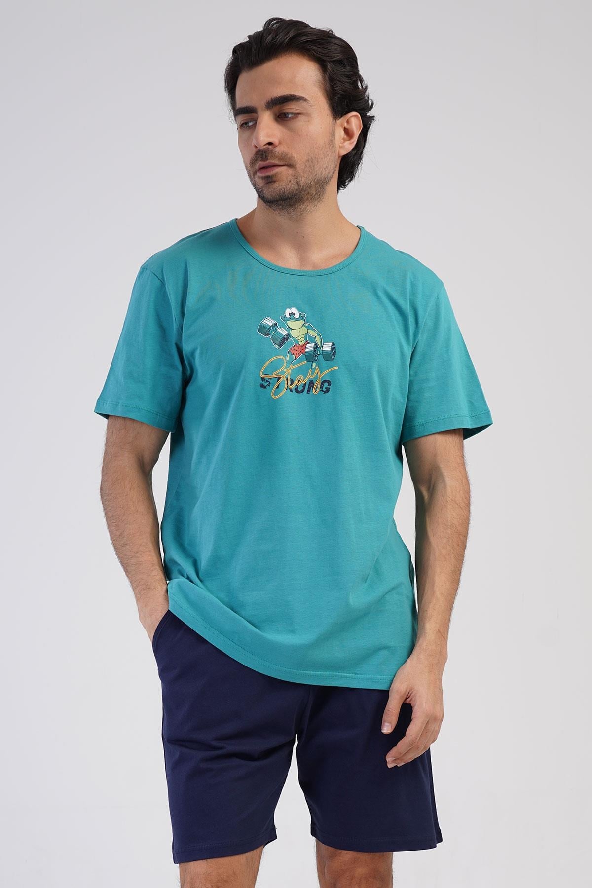 330875Erkek Kısa Kol Şortlu Silver Pine %100 Pamuk Baskılı Pijama Takımı C9T6N1904Pijama TakımıVienettaErkek Kısa Kol Şortlu Silver Pine %100 Pamuk Baskılı Pijama Takımı C9T6N1904