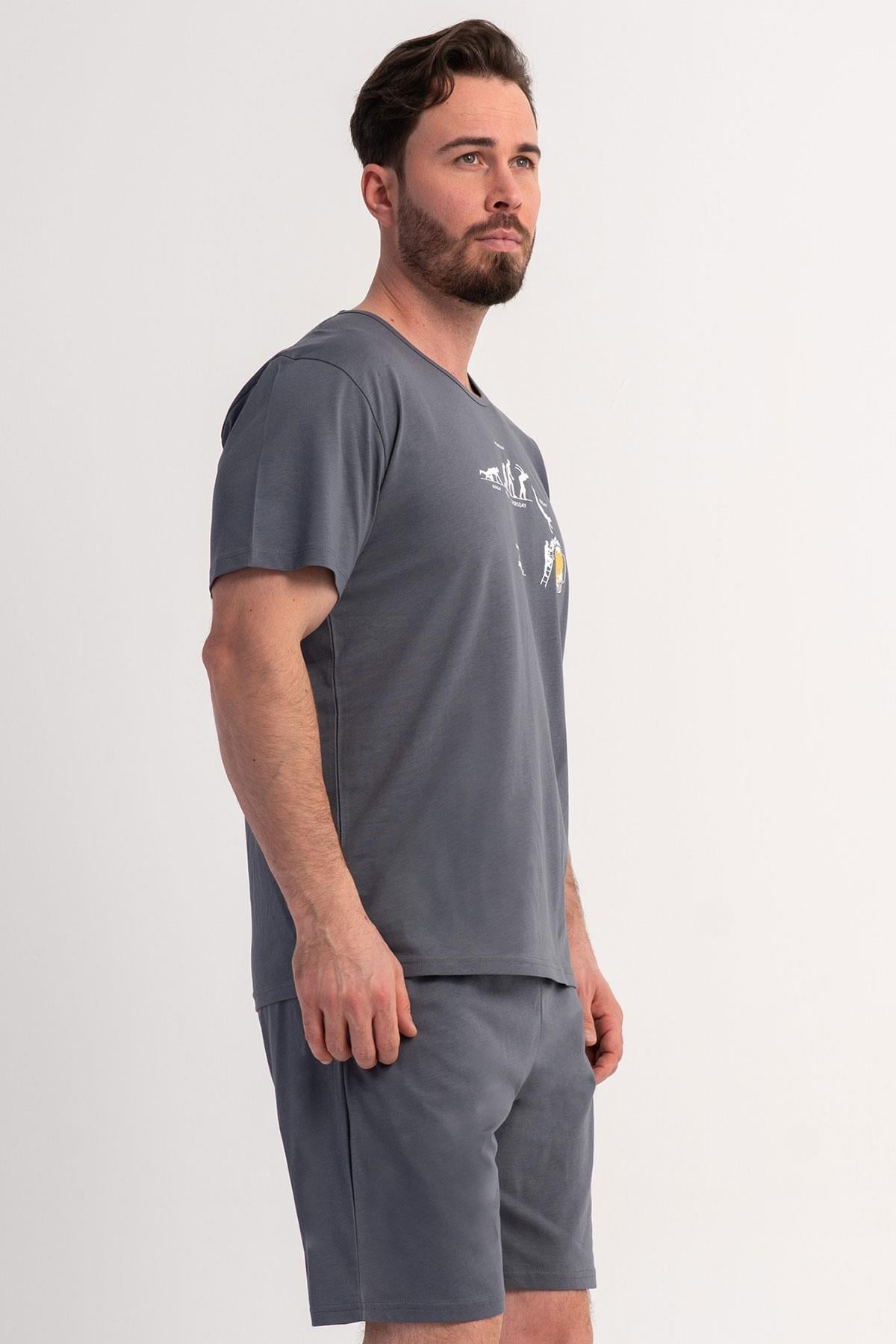 333084Erkek Kısa Kollu Şortlu Füme Pijama Takımı C6T1N1106Pijama TakımıVienettaErkek Kısa Kollu Şortlu Füme Pijama Takımı C6T1N1106