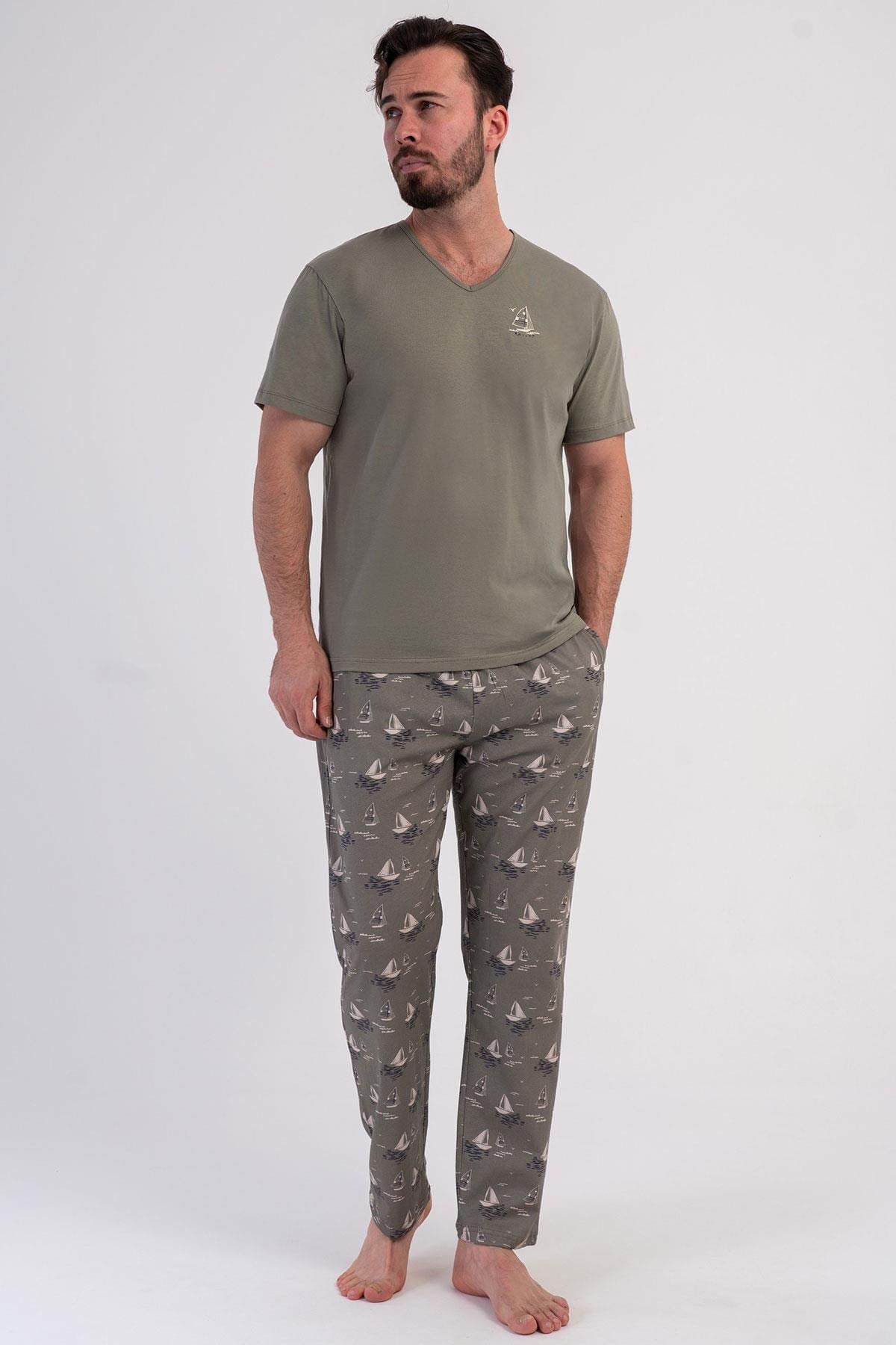 333073Erkek Kısa Kollu V Yaka Haki Pijama Takımı C4T7N0106Pijama TakımıVienettaErkek Kısa Kollu V Yaka Haki Pijama Takımı C4T7N0106