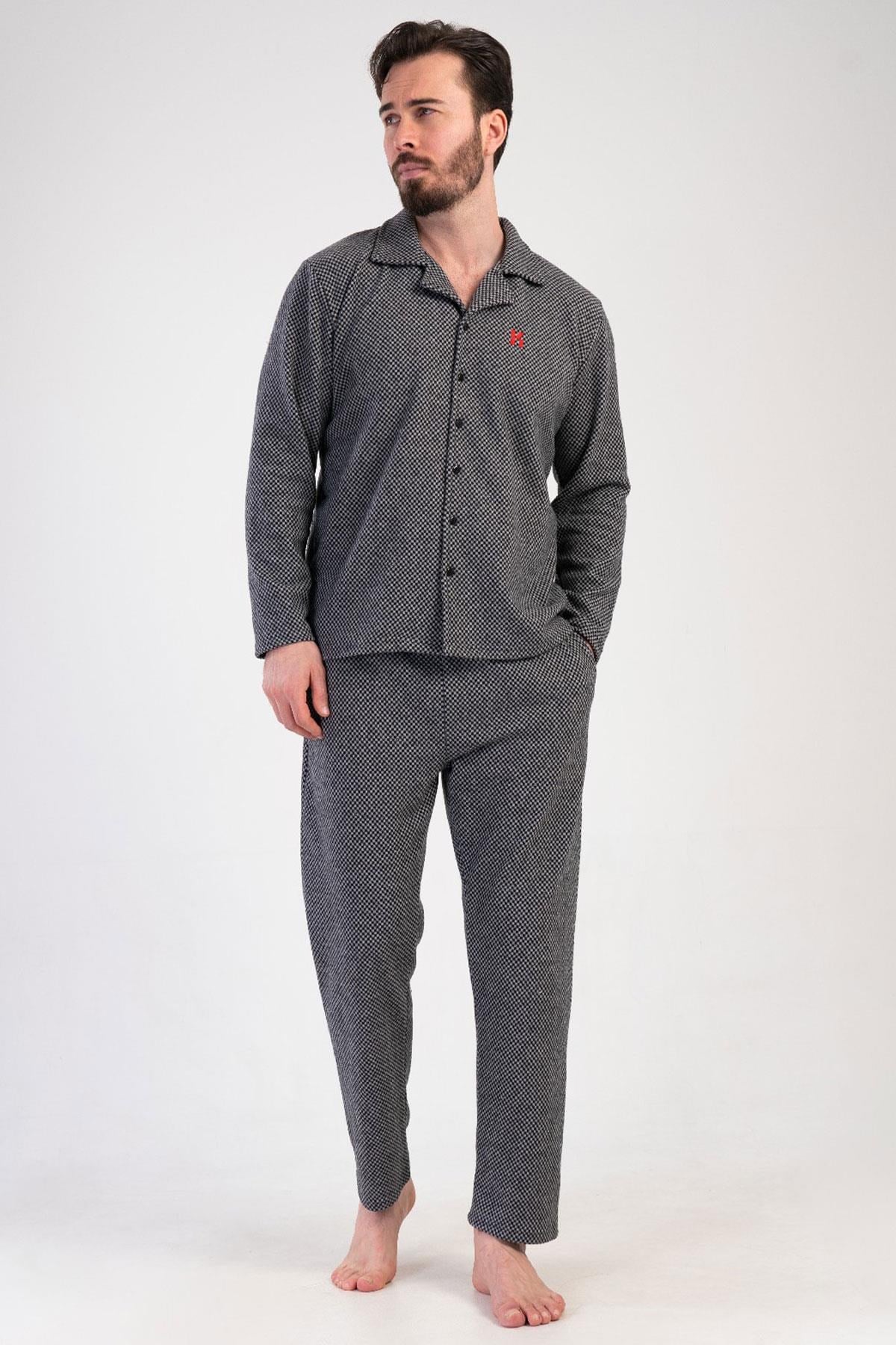 329460Erkek Siyah Renk Önden Düğmeli Uzun Kollu Gömlek Yaka Jakarlı Pijama Takımı C8T0N0105Pijama TakımıVienettaErkek Siyah Renk Önden Düğmeli Uzun Kollu Gömlek Yaka Jakarlı Pijama Takımı C8T0N0105