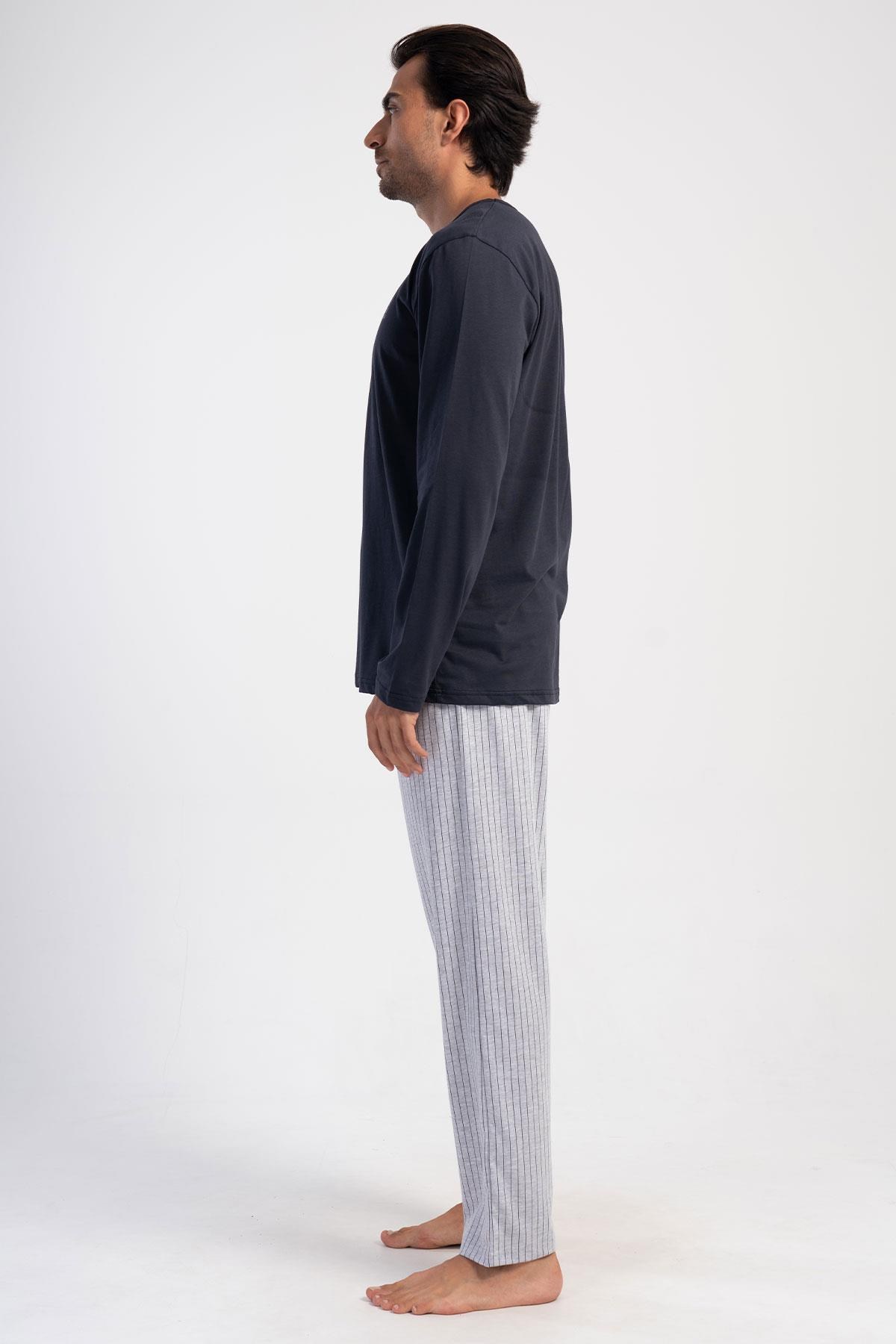 324386Erkek Uzun Kol Antrasit Pijama Takım C8T5N2O304Erkek Uzun Kol Antrasit Pijama Takım C8T5N2O304VienettaPijama TakımıPijama TakımıVienettaErkek Uzun Kol Antrasit Pijama Takım C8T5N2O304