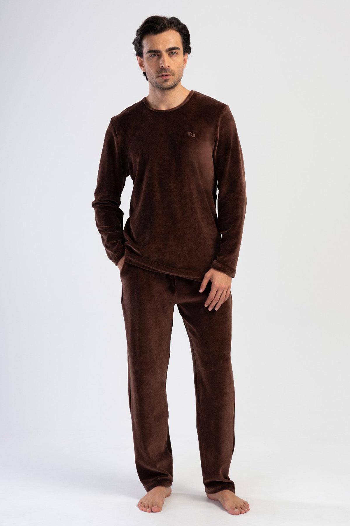 324715Erkek Uzun Kol Kadife Kahve Pijama Takım C8T9N0O304Erkek Uzun Kol Kadife Kahve Pijama Takım C8T9N0O304VienettaPijama TakımıPijama TakımıVienettaErkek Uzun Kol Kadife Kahve Pijama Takım C8T9N0O304