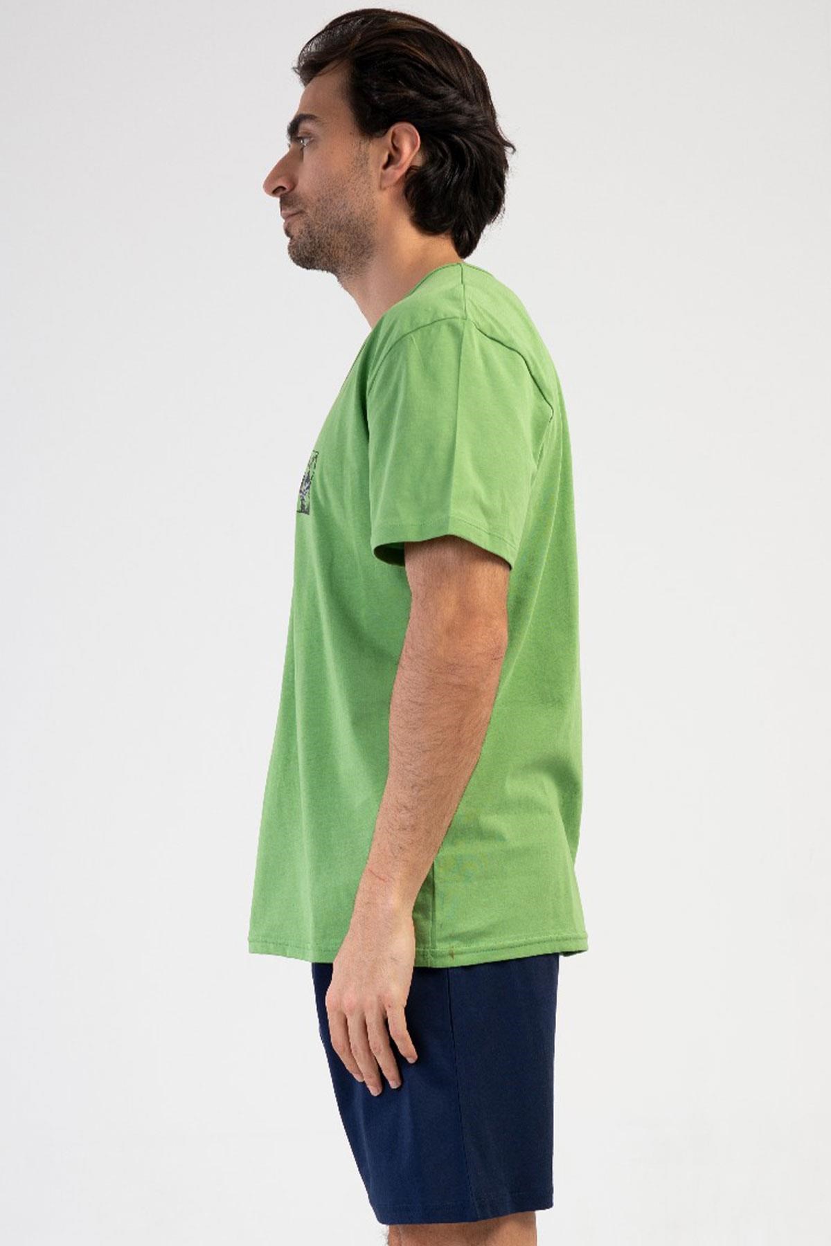 330896Erkek V Yaka Baskılı Haki Kısa Kol Şortlu %100 Pamuk Pijama Takımı C6T7N1904Pijama TakımıVienettaErkek V Yaka Baskılı Haki Kısa Kol Şortlu %100 Pamuk Pijama Takımı C6T7N1904