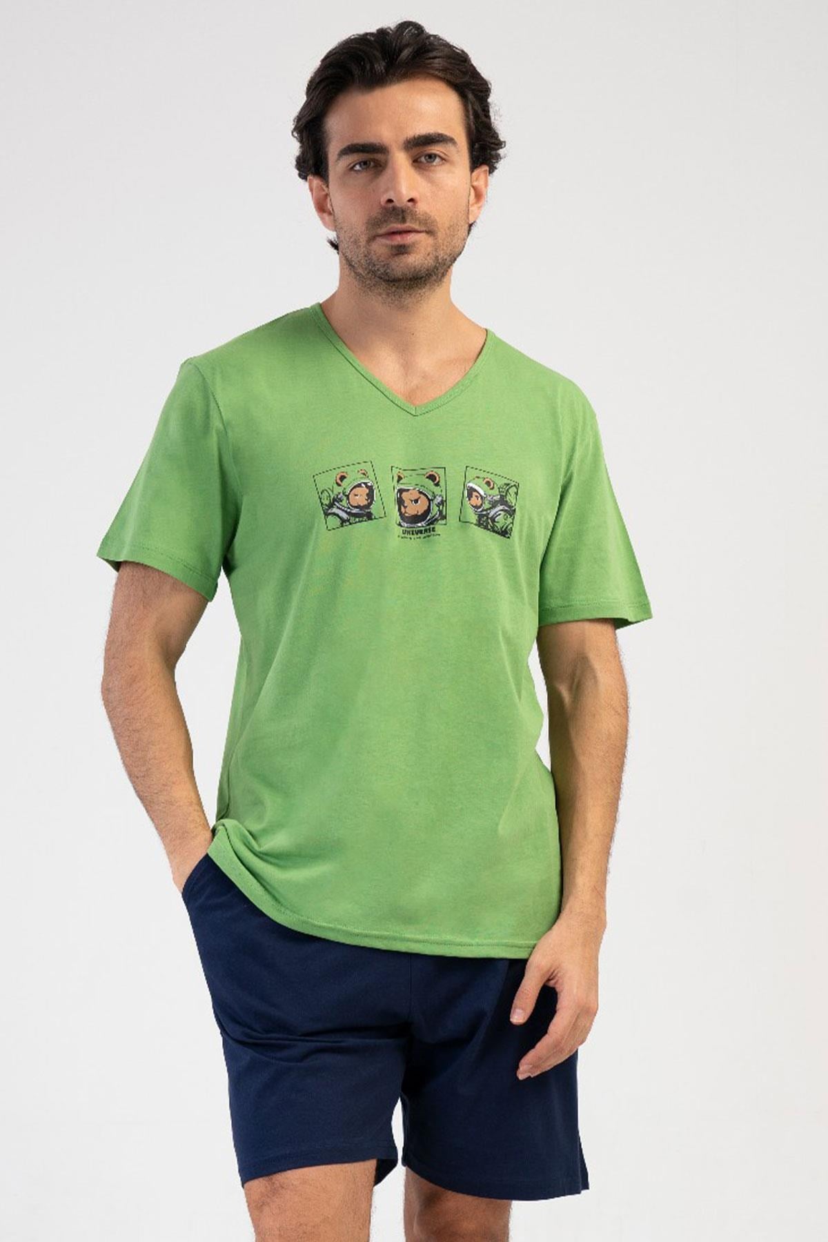 330896Erkek V Yaka Baskılı Haki Kısa Kol Şortlu %100 Pamuk Pijama Takımı C6T7N1904Pijama TakımıVienettaErkek V Yaka Baskılı Haki Kısa Kol Şortlu %100 Pamuk Pijama Takımı C6T7N1904