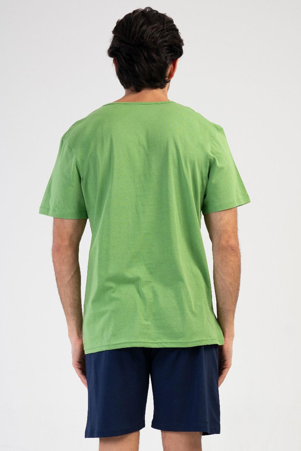 330896Erkek V Yaka Baskılı Haki Kısa Kol Şortlu %100 Pamuk Pijama Takımı C6T7N1904Pijama TakımıVienettaErkek V Yaka Baskılı Haki Kısa Kol Şortlu %100 Pamuk Pijama Takımı C6T7N1904