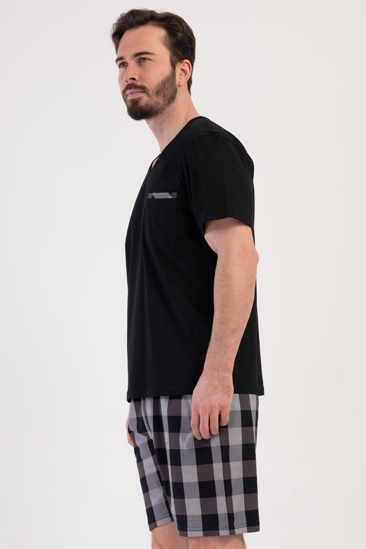 330877Erkek V Yaka Kısa Kol Şortlu Siyah %100 Pamuk Pijama Takımı C5T8N1904Pijama TakımıVienettaErkek V Yaka Kısa Kol Şortlu Siyah %100 Pamuk Pijama Takımı C5T8N1904