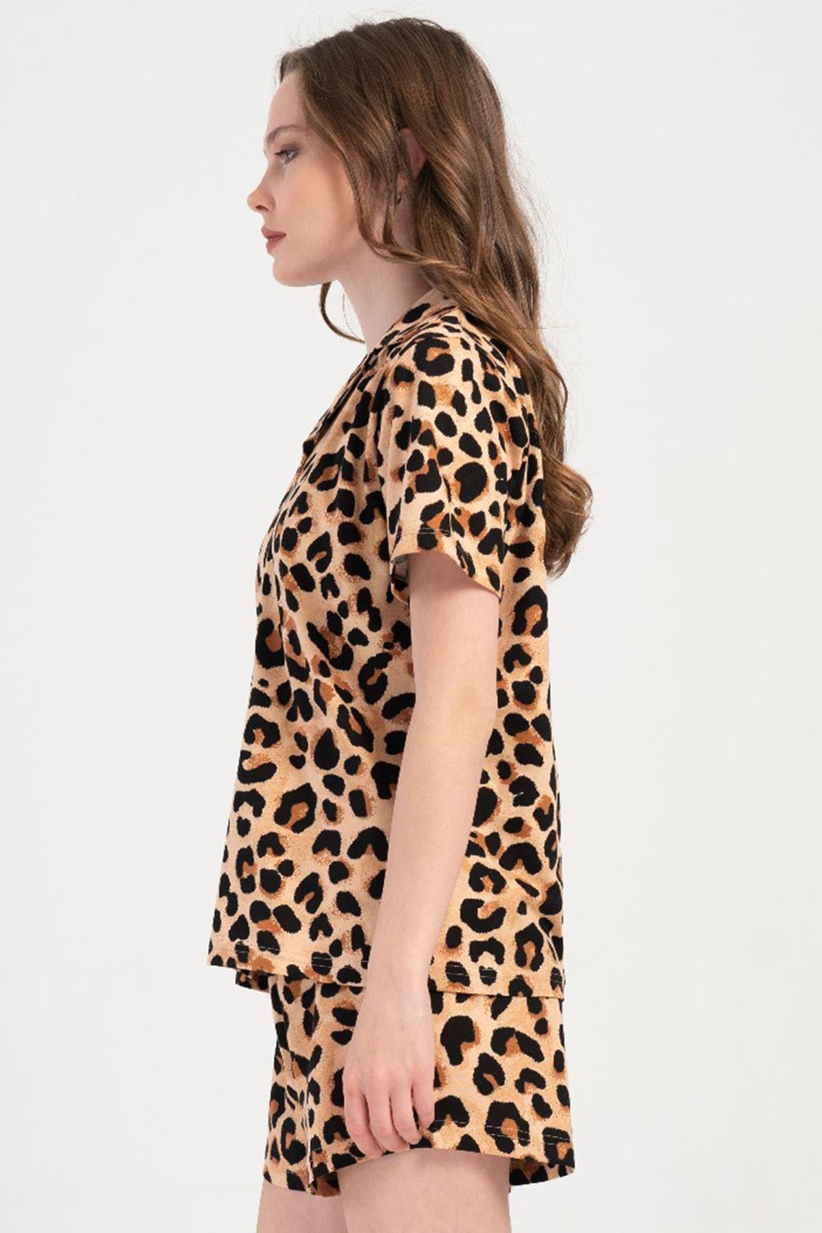 326335Kadın Kısa Kol Gömlek Yaka Önden Düğmeli Leopar Şortlu Pijama Takım C3T0N1O904Kadın Kısa Kol Gömlek Yaka Önden Düğmeli Leopar Şortlu Pijama Takım C3T0N1O904VienettaŞortlu TakımŞortlu TakımVienettaKadın Kısa Kol Gömlek Yaka Önden Düğmeli Leopar Şortlu Pijama Takım C3T0N1O904