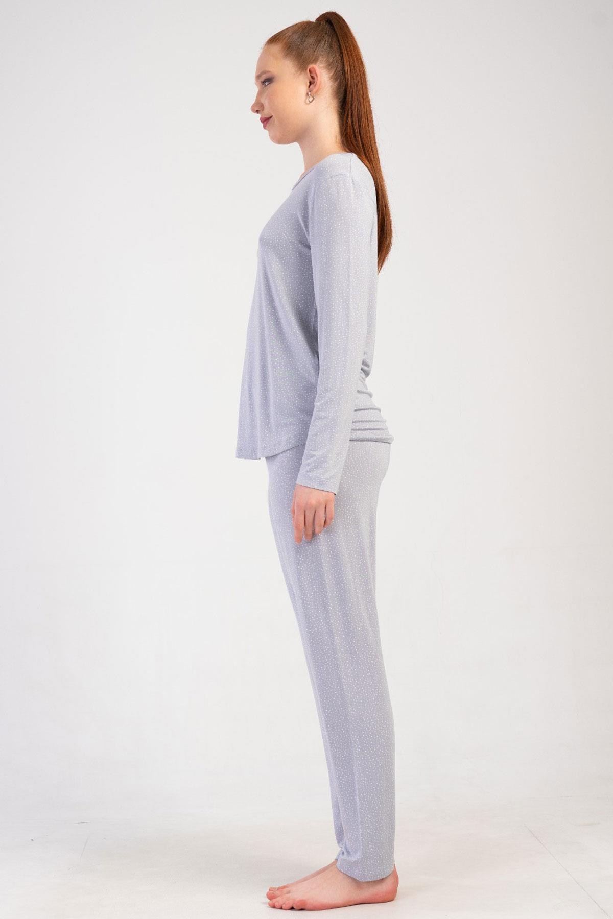 329468Kadın Gri Renk Uzun Kollu Bisiklet Yaka Pijama Takımı C5T2N0205Uzun Kol PijamaVienettaKadın Gri Renk Uzun Kollu Bisiklet Yaka Pijama Takımı C5T2N0205