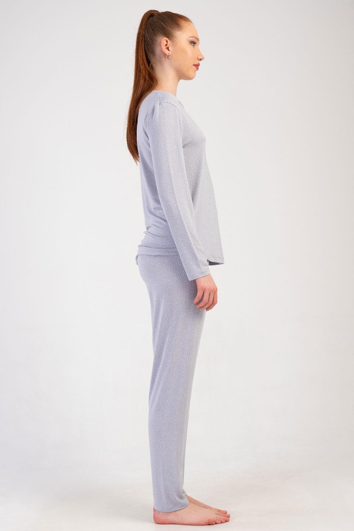 329468Kadın Gri Renk Uzun Kollu Bisiklet Yaka Pijama Takımı C5T2N0205Uzun Kol PijamaVienettaKadın Gri Renk Uzun Kollu Bisiklet Yaka Pijama Takımı C5T2N0205