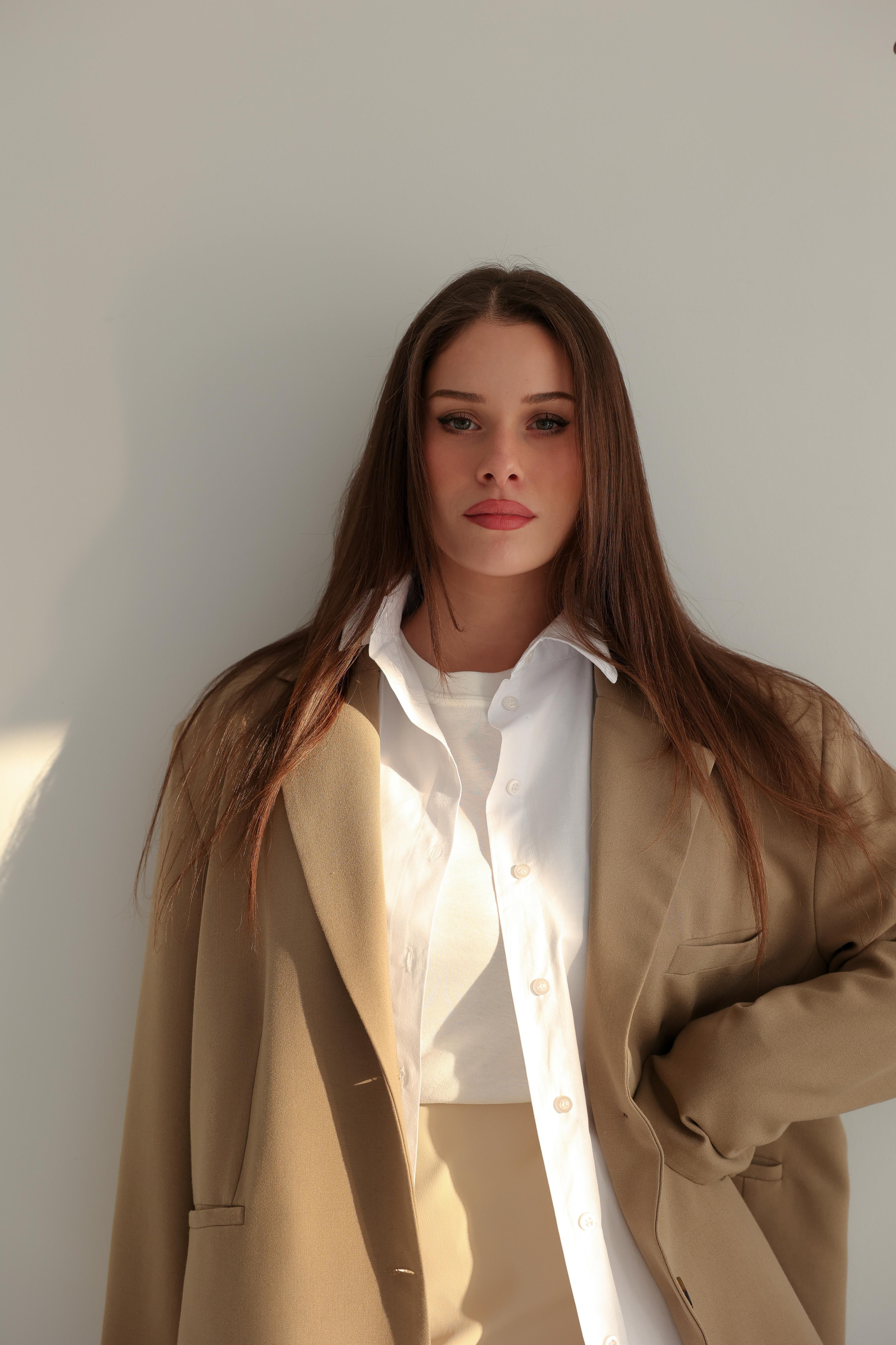 Fulya Gömlek-Beyaz