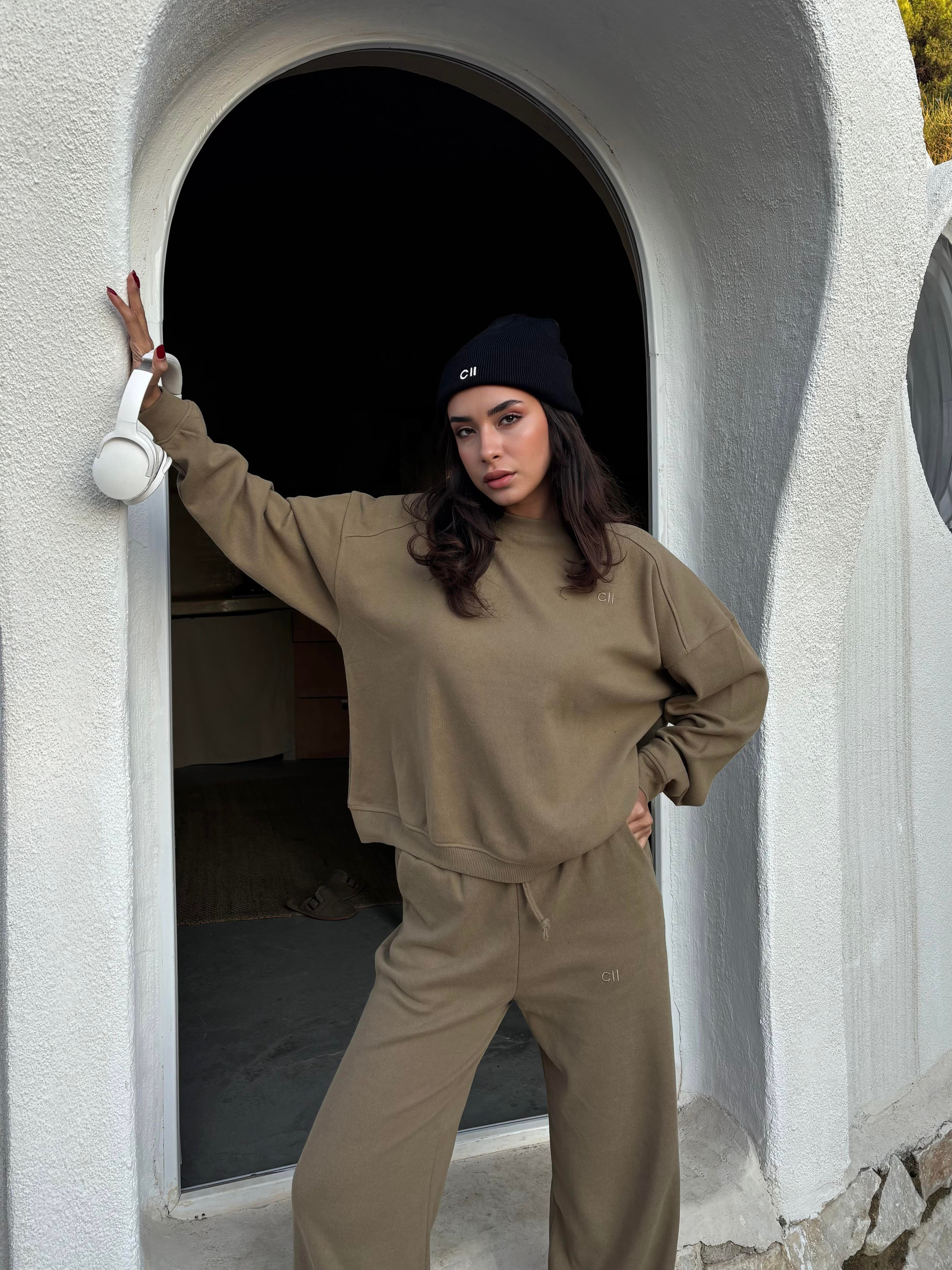 Soft Knit Crew-Cookie