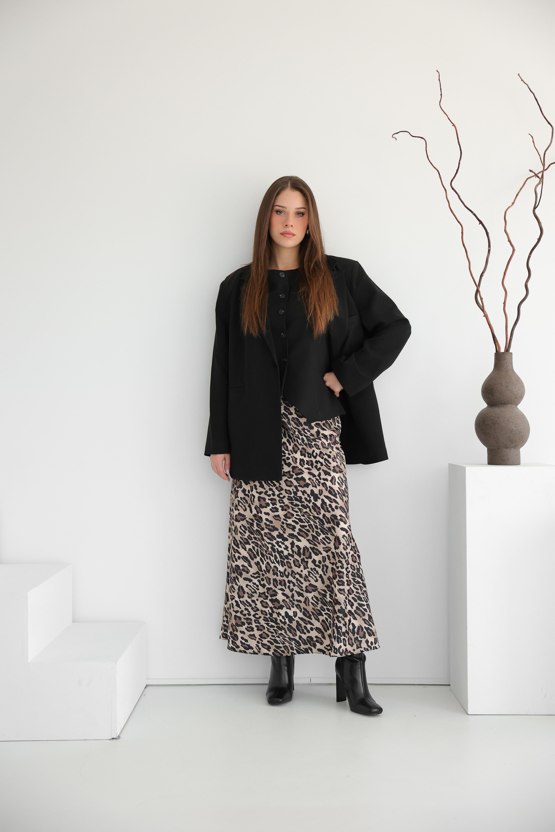  Etiler Leopar Saten Etek-Leopar Desen