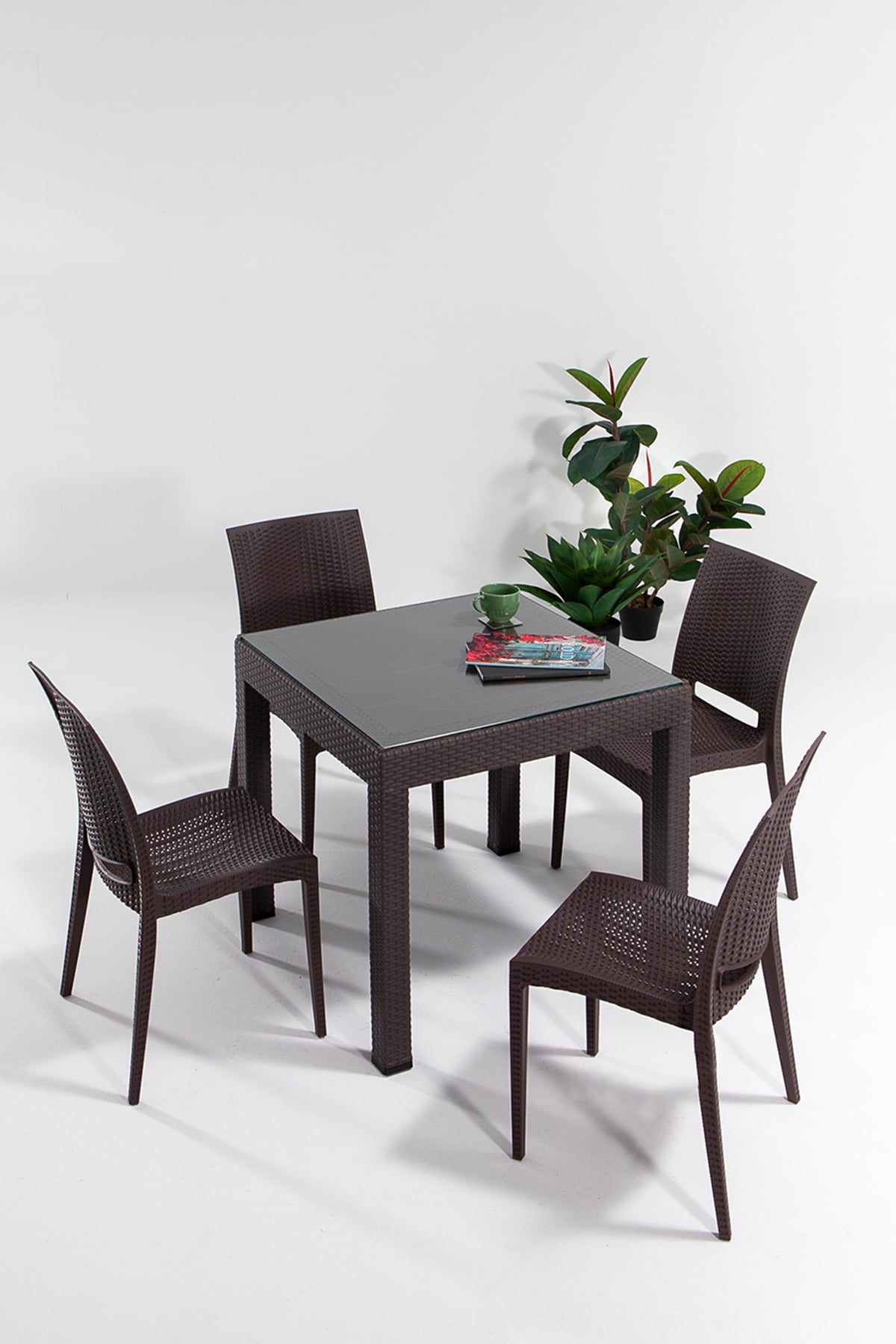 Mobetto Rattan Small Camlı Kahve Masa Takımı Bahçe&balkon 1 Camlı Masa + 4 Sandalye