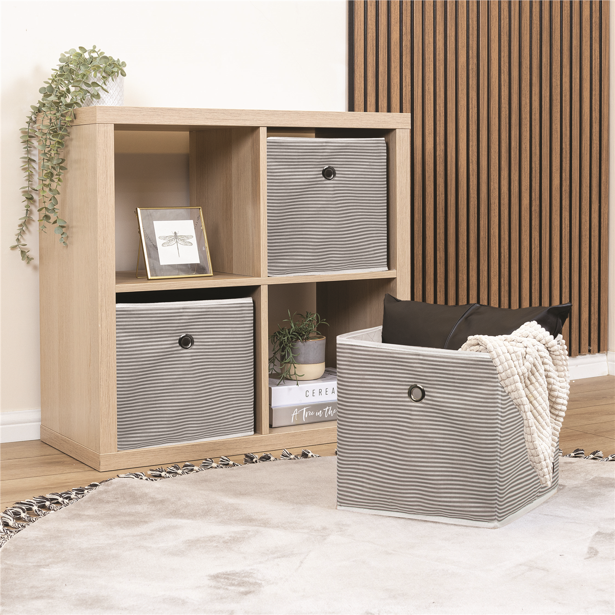 Raf Organizer-8771