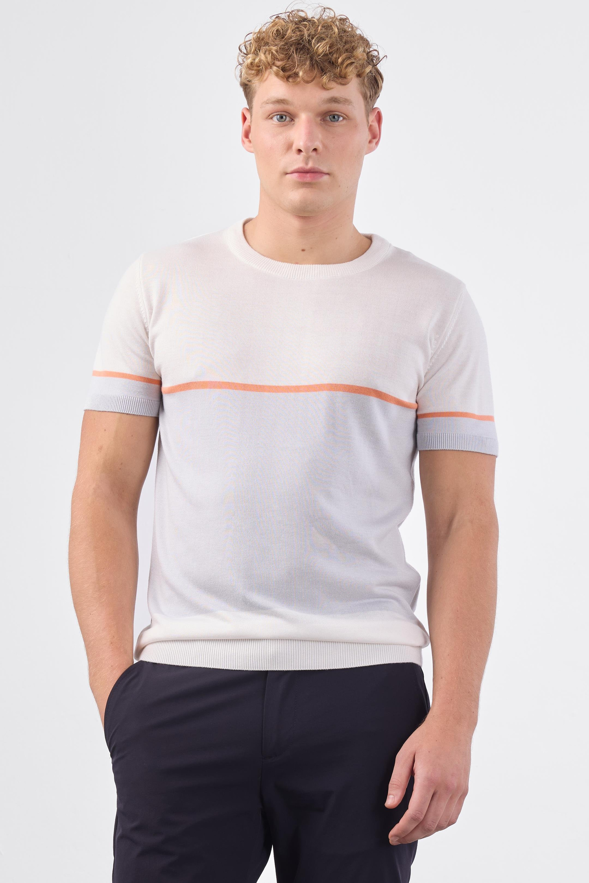 O YAKA TRİKO TSHİRT