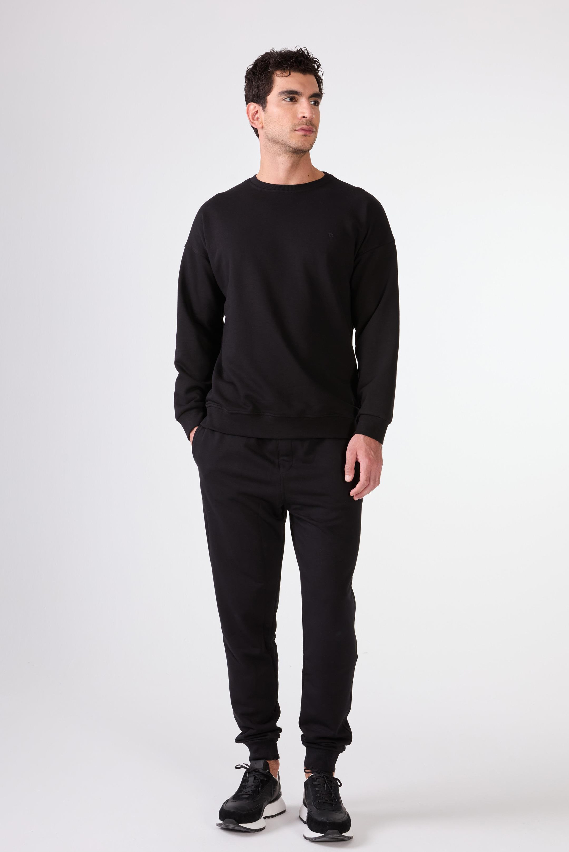 Siyah    Erkek Sweatshırt - Regular Fit