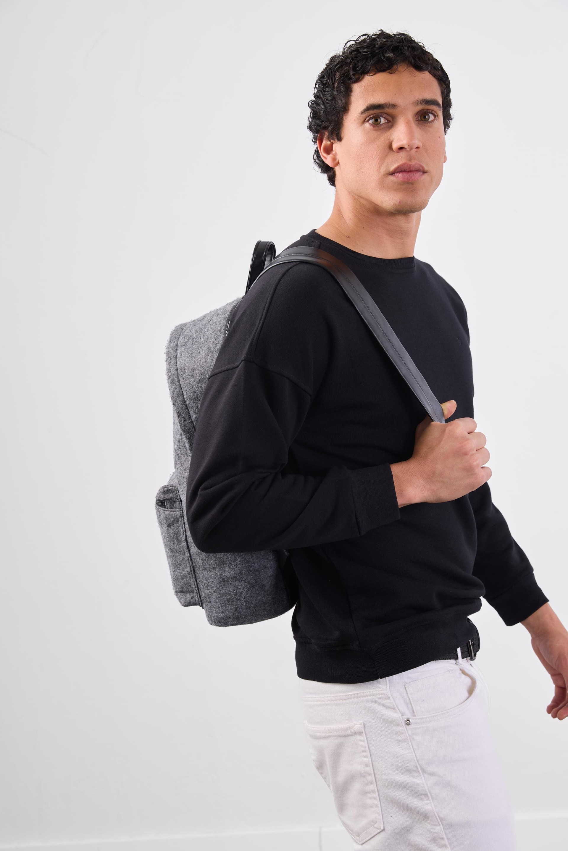 SİYAH    ERKEK SWEATSHIRT - REGULAR FIT