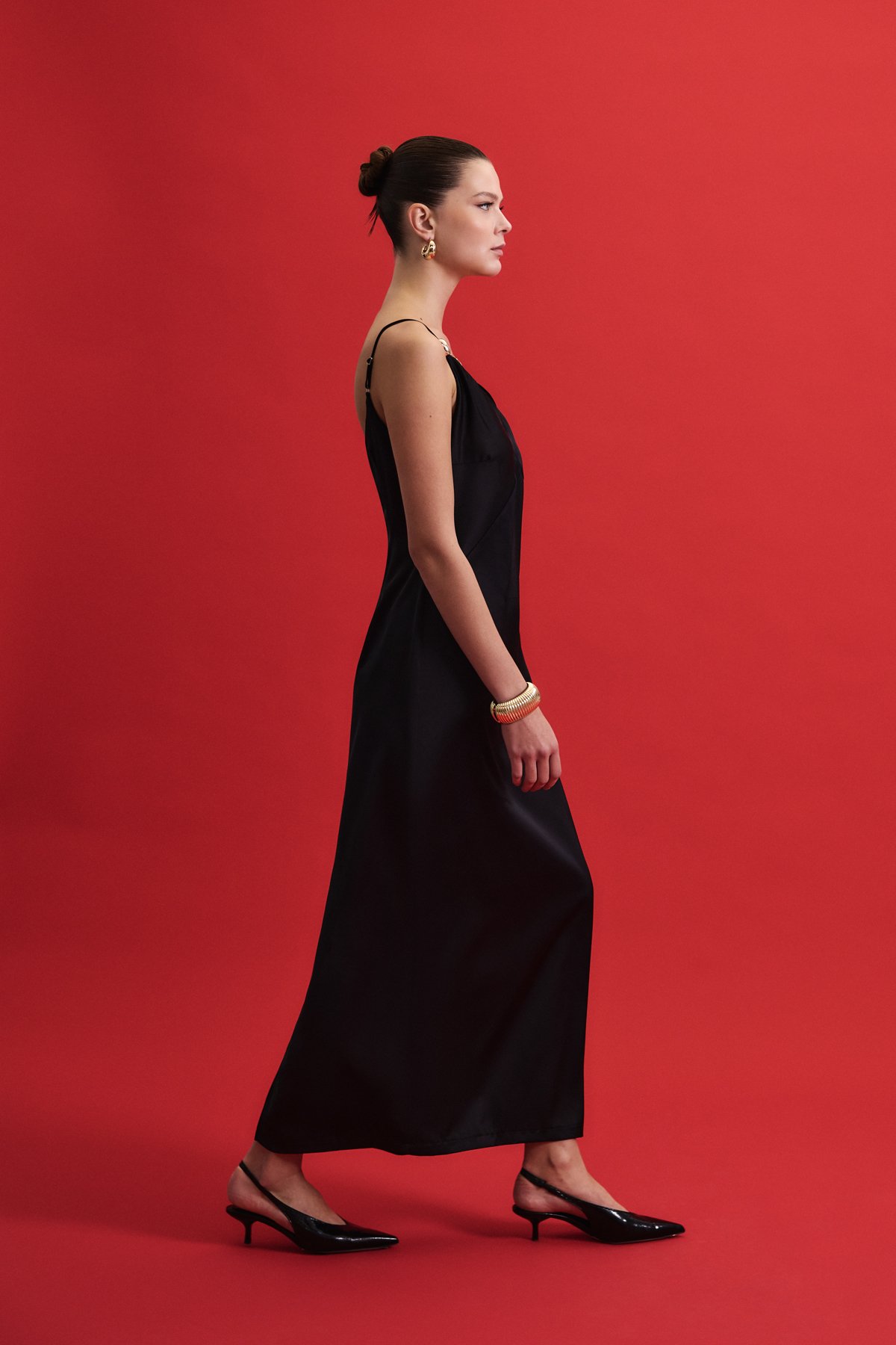 Accessory Detailed Strappy Satin Dress - Black