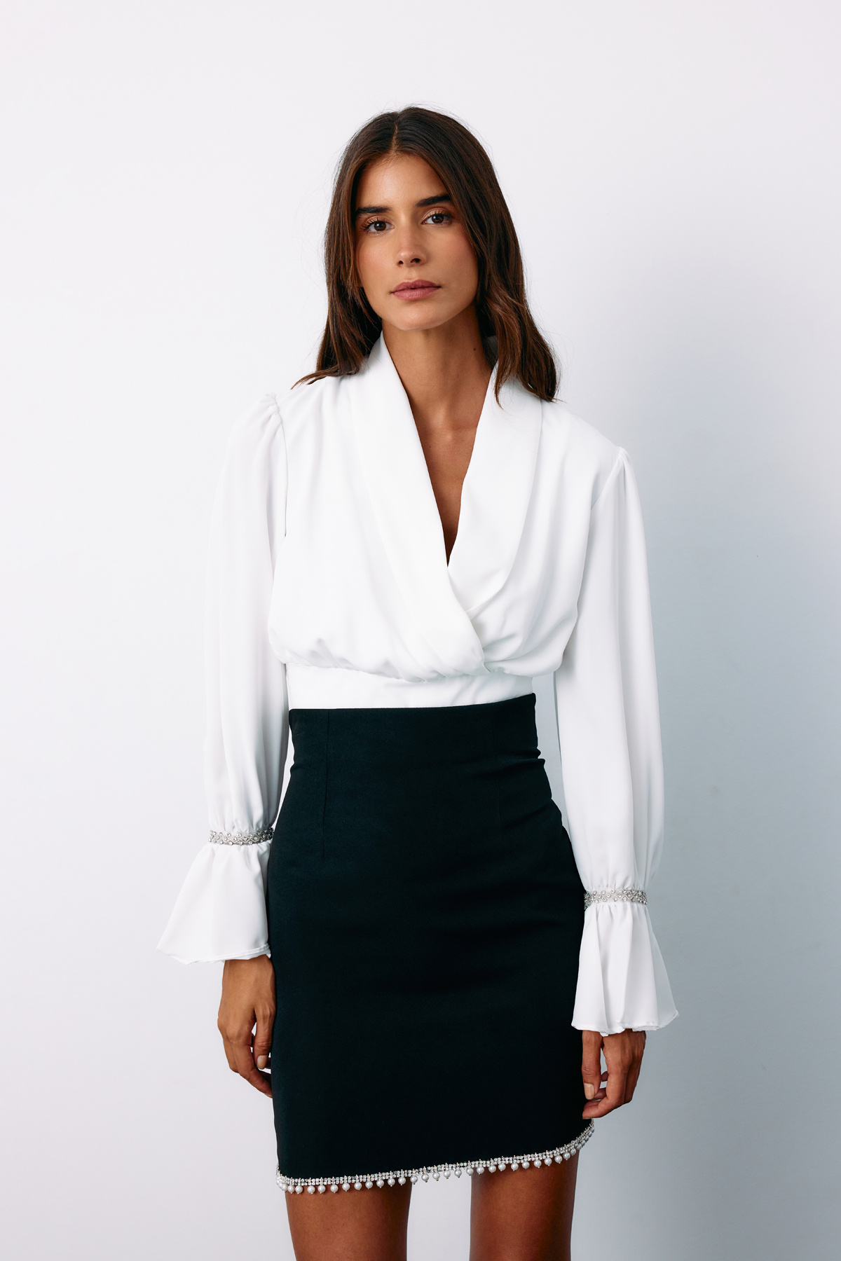 Aksesuar Detaylı Bluz - EKRU