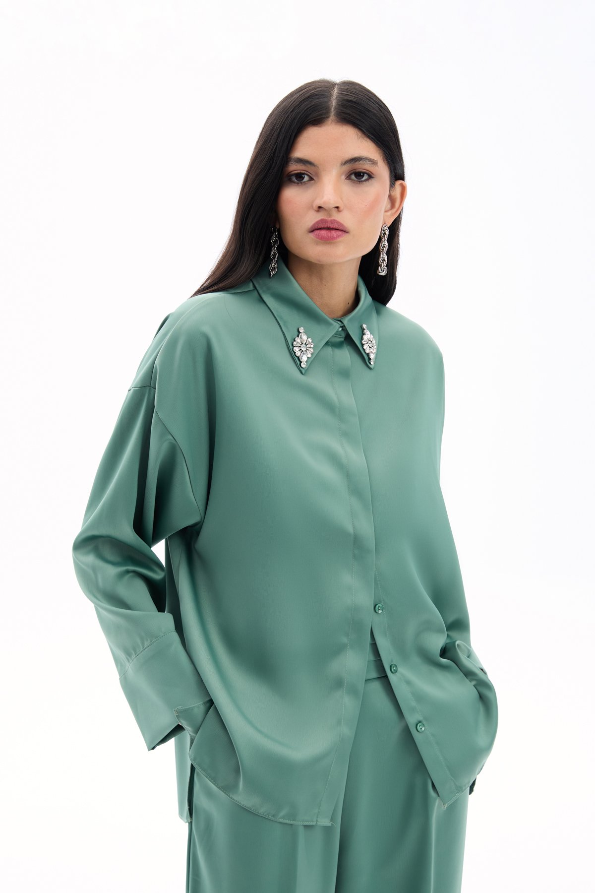 Aksesuar Detaylı Gömlek - Çağla Yeşili