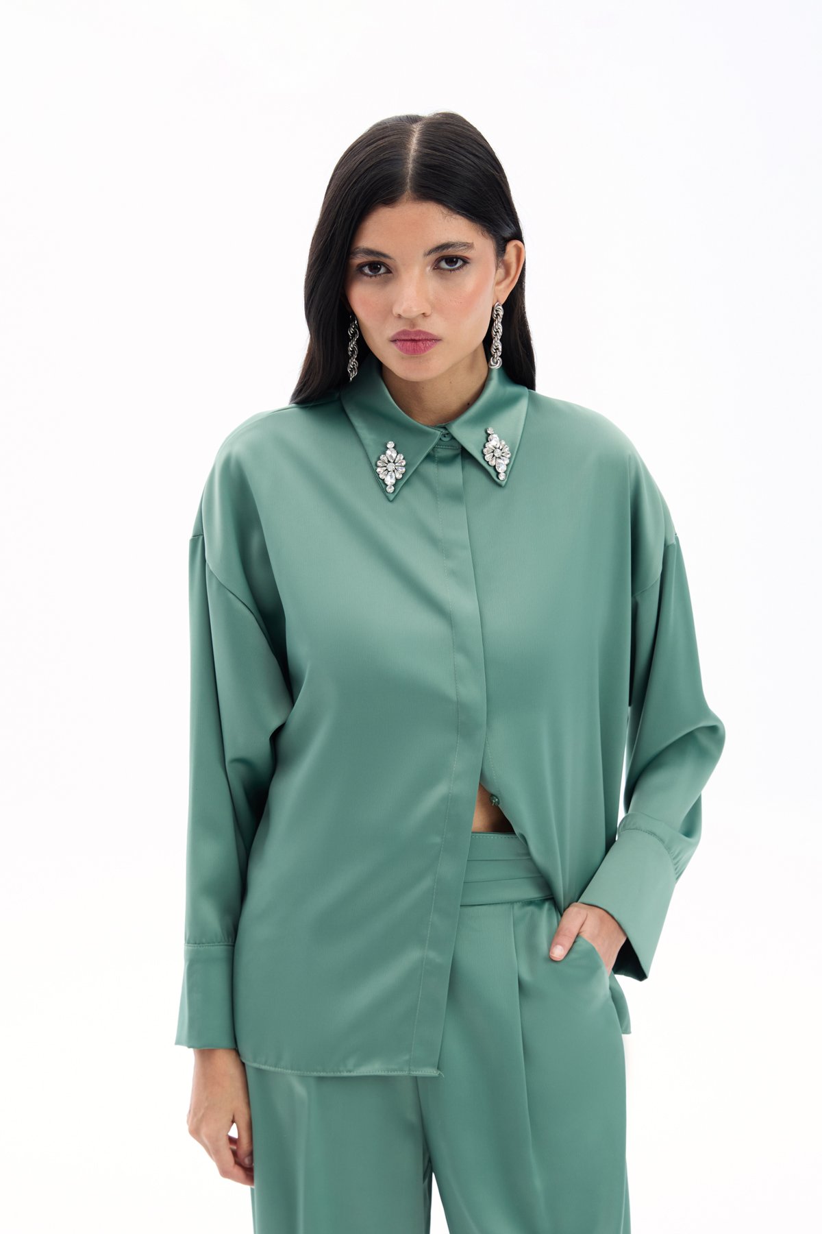 Aksesuar Detaylı Gömlek - Çağla Yeşili