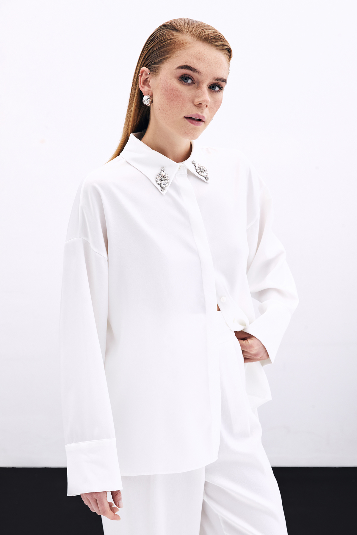 Aksesuar Detaylı Gömlek - Ekru