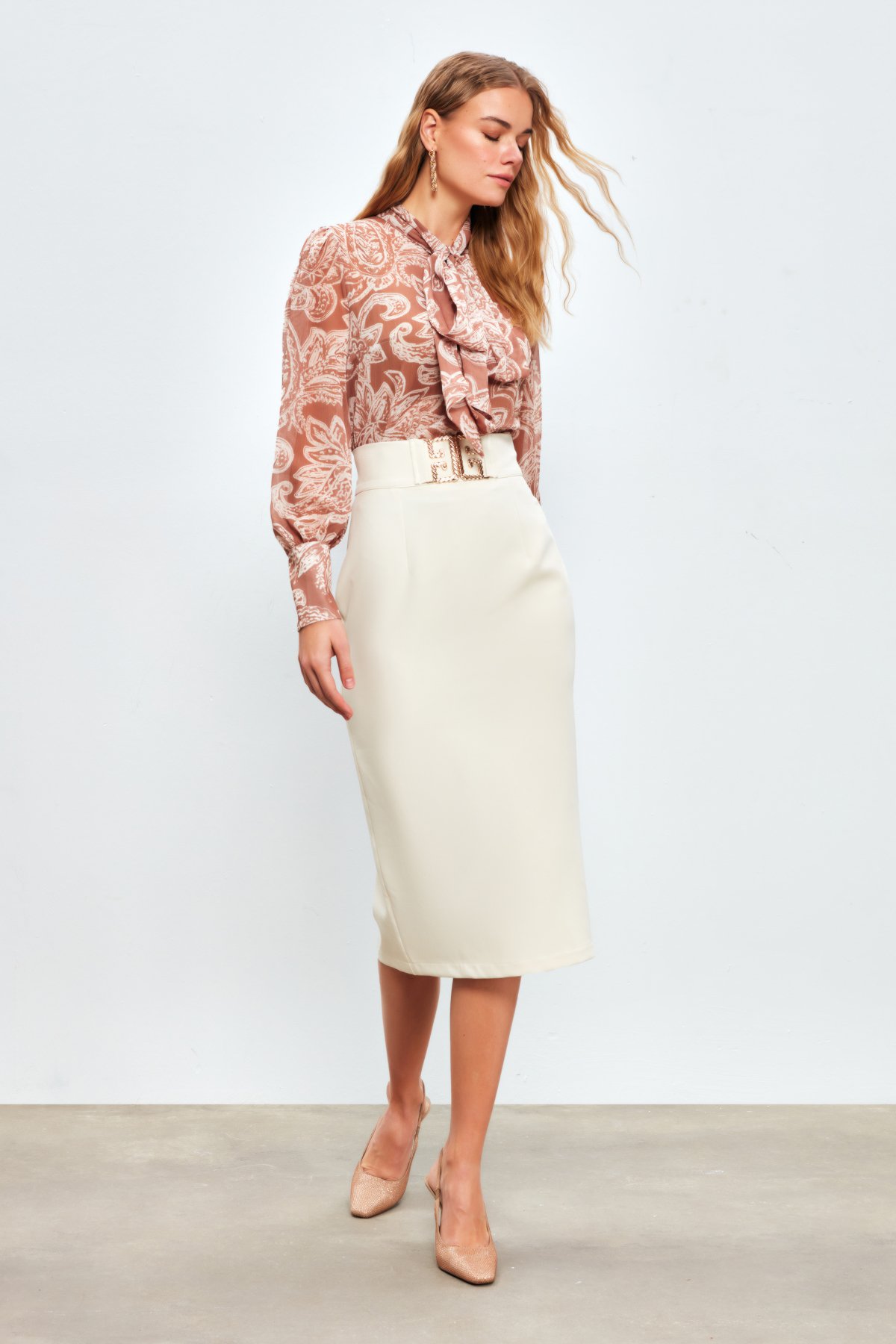 Aksesuar Detaylı Kalem Etek - TAŞ