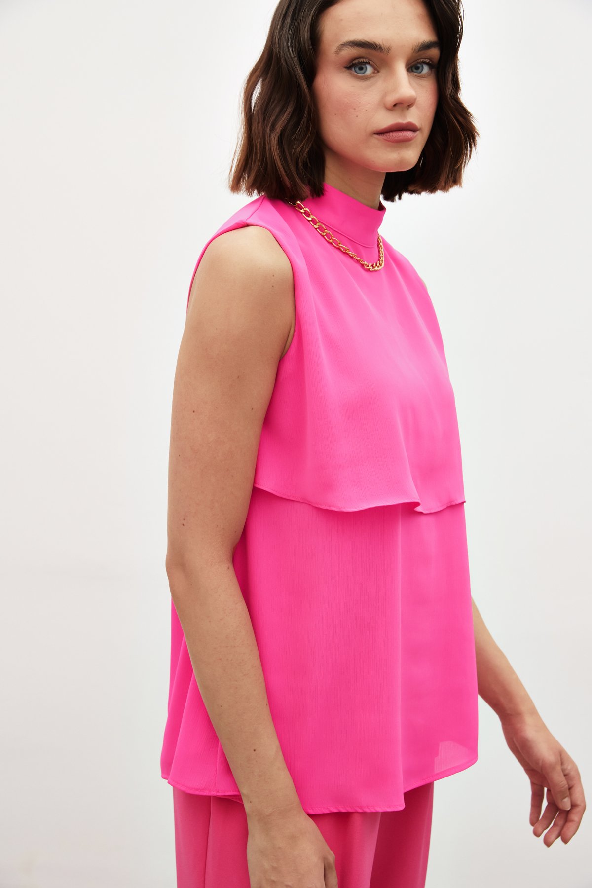 Aksesuar Detaylı Volanlı Bluz - FUŞYA