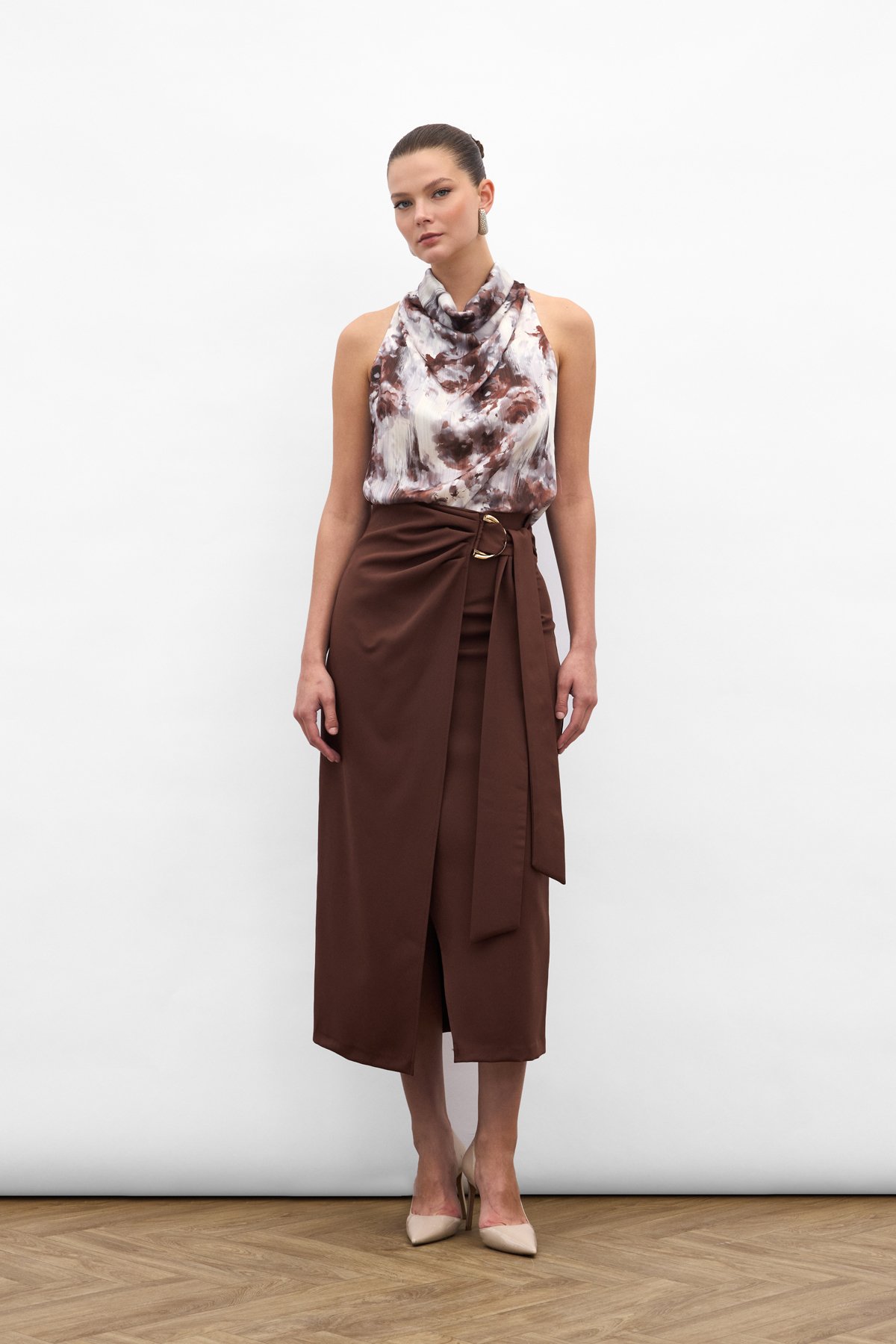 Aksesuar Kuşaklı Yırtmaçlı  Etek - Kahve