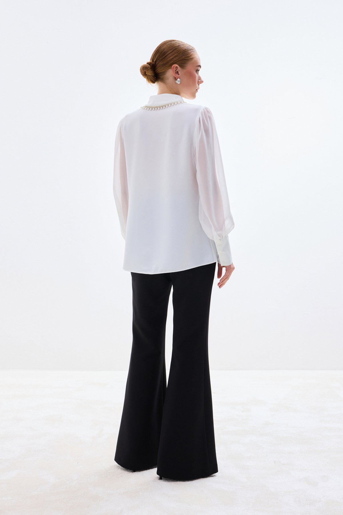 Aksesuar Yakalı Gömlek - Ekru