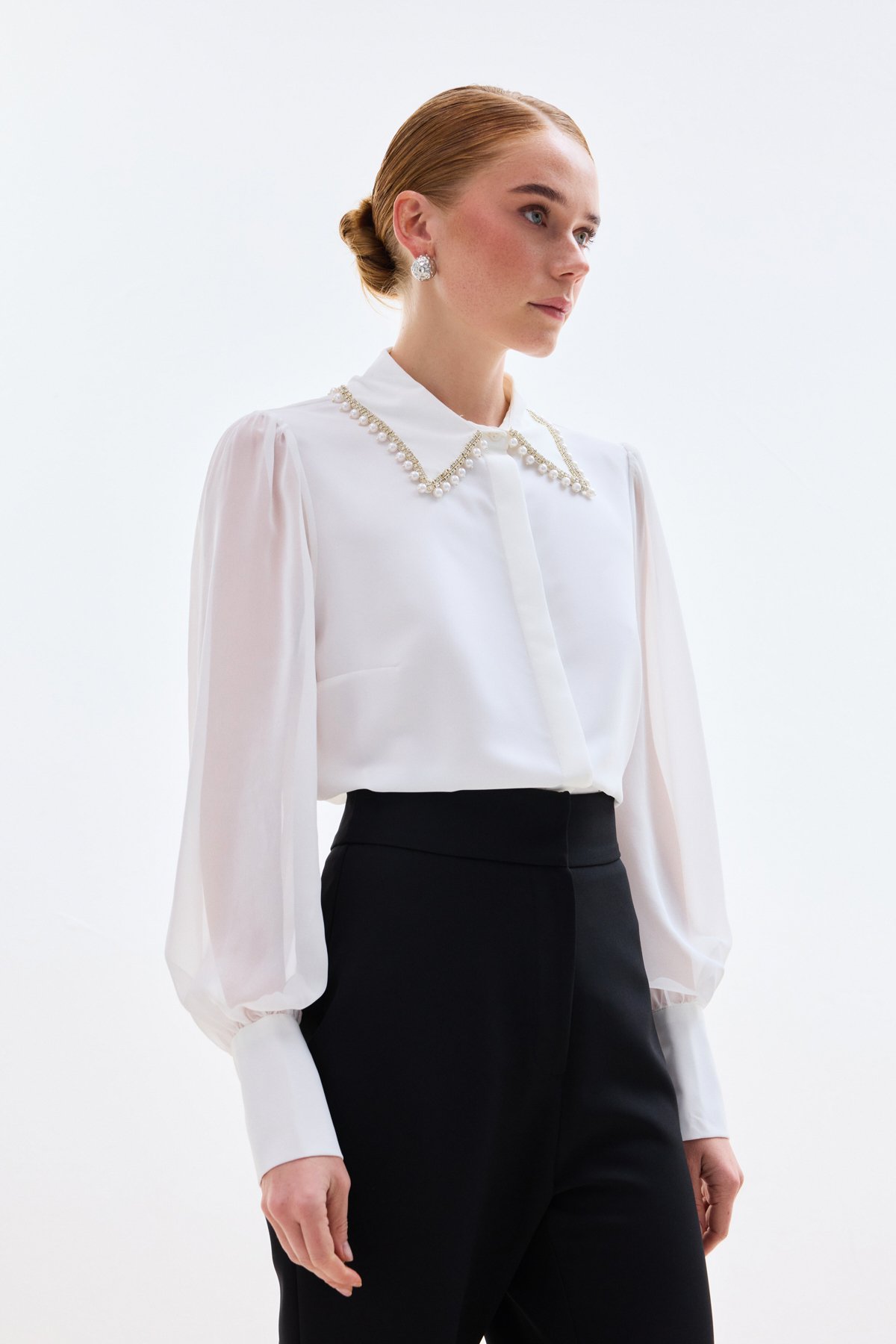 Aksesuar Yakalı Gömlek - Ekru