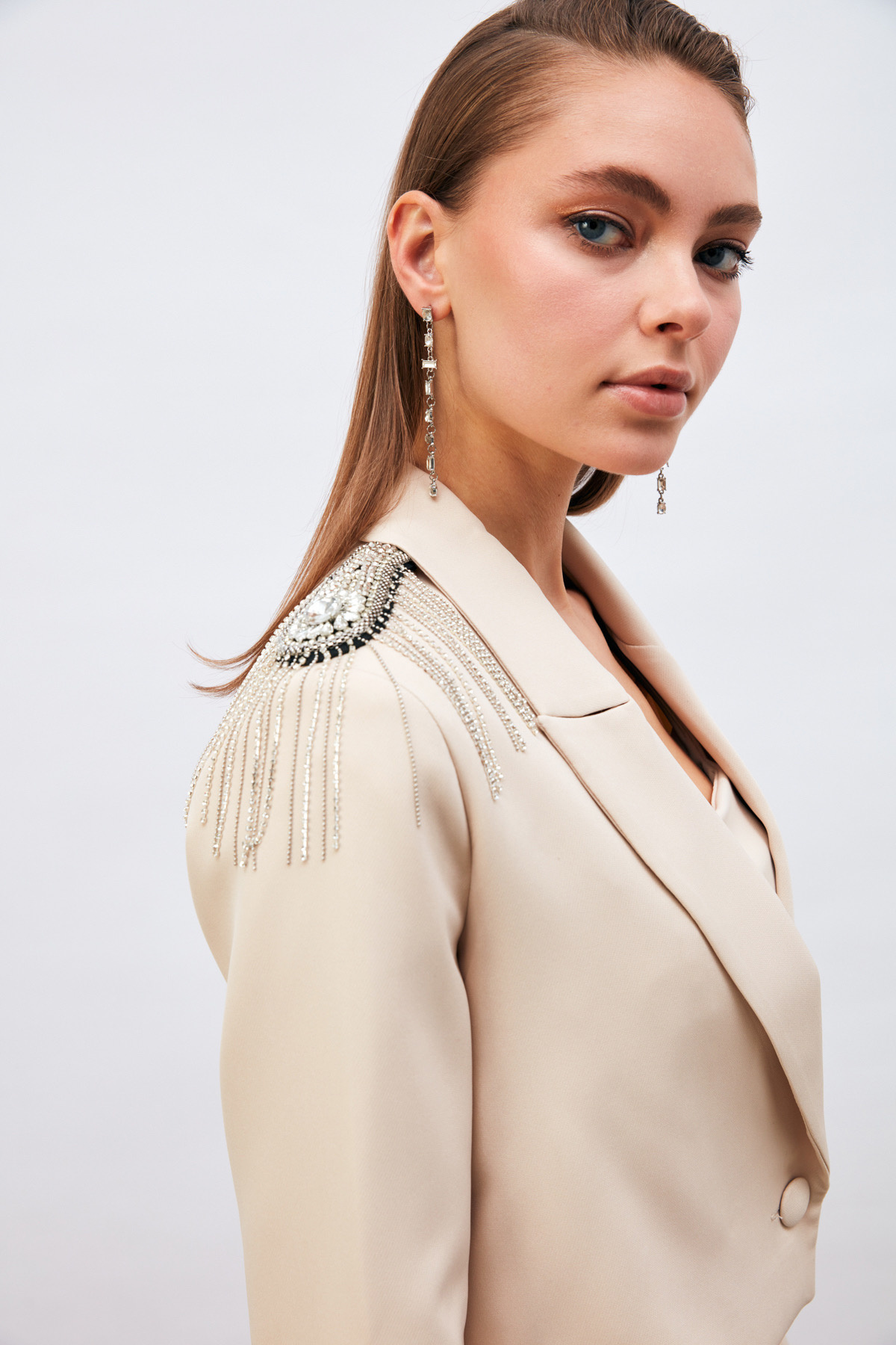 Aksesuarlı Crop Ceket - BEJ