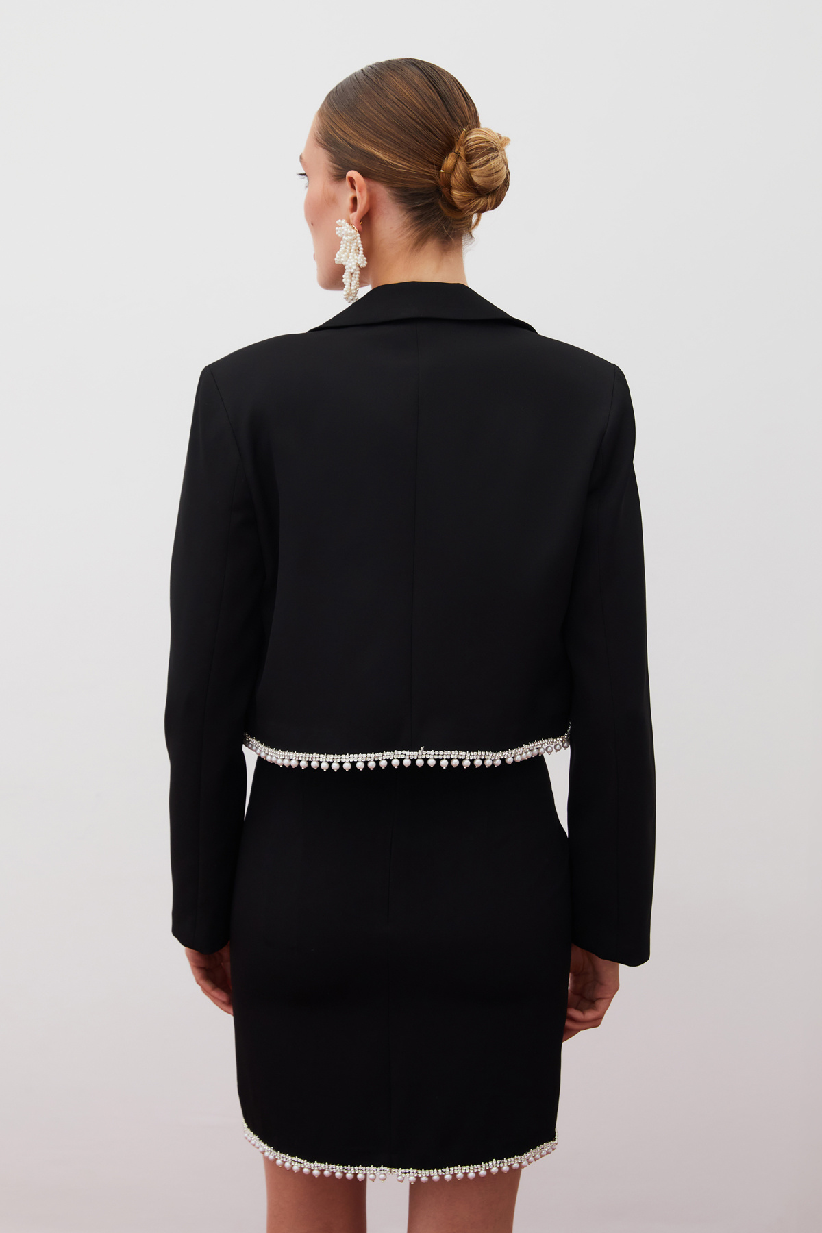 Aksesuarlı Kısa Ceket - SİYAH