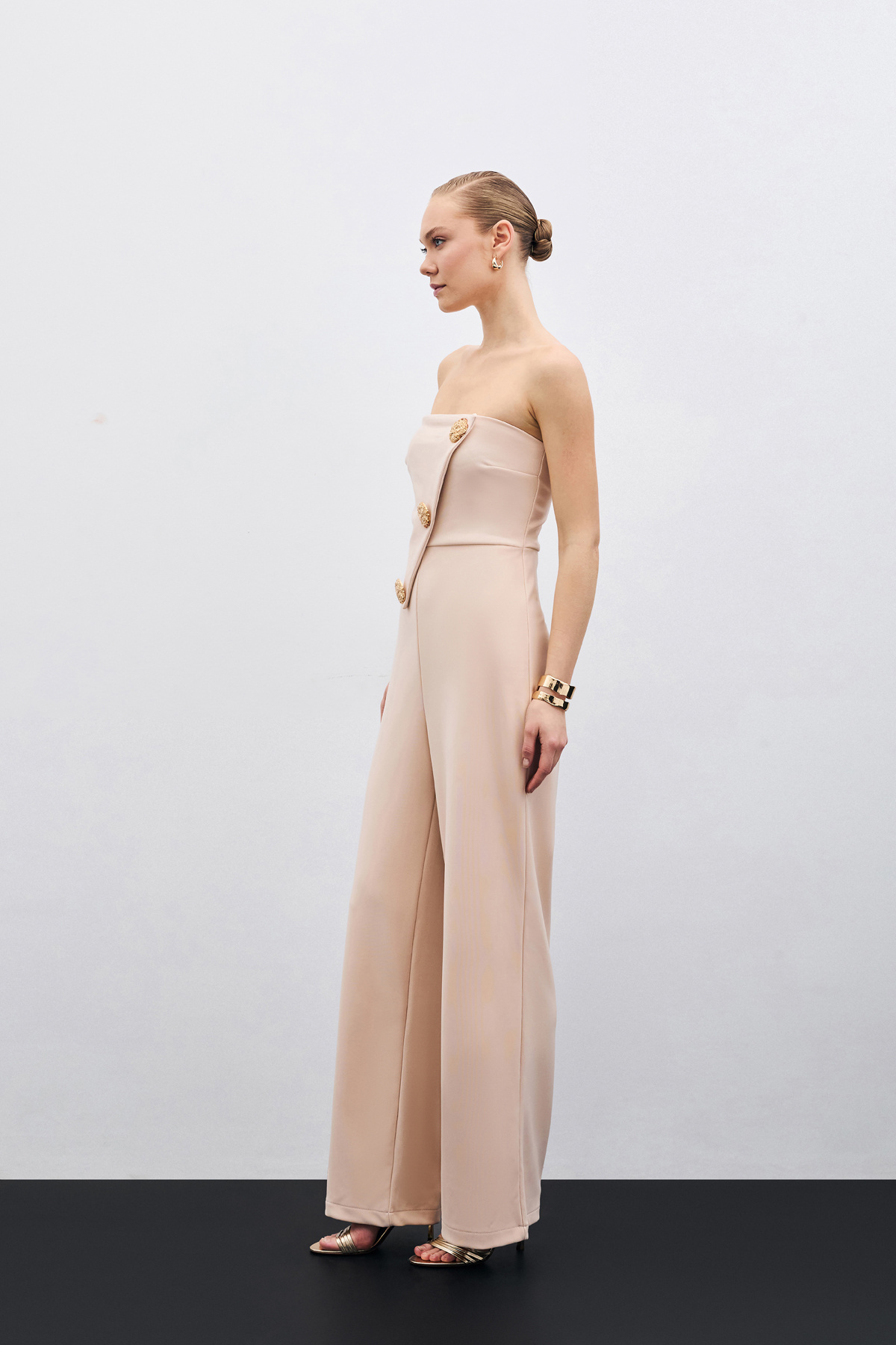 Aksesuarlı Straplez Tulum - Bej