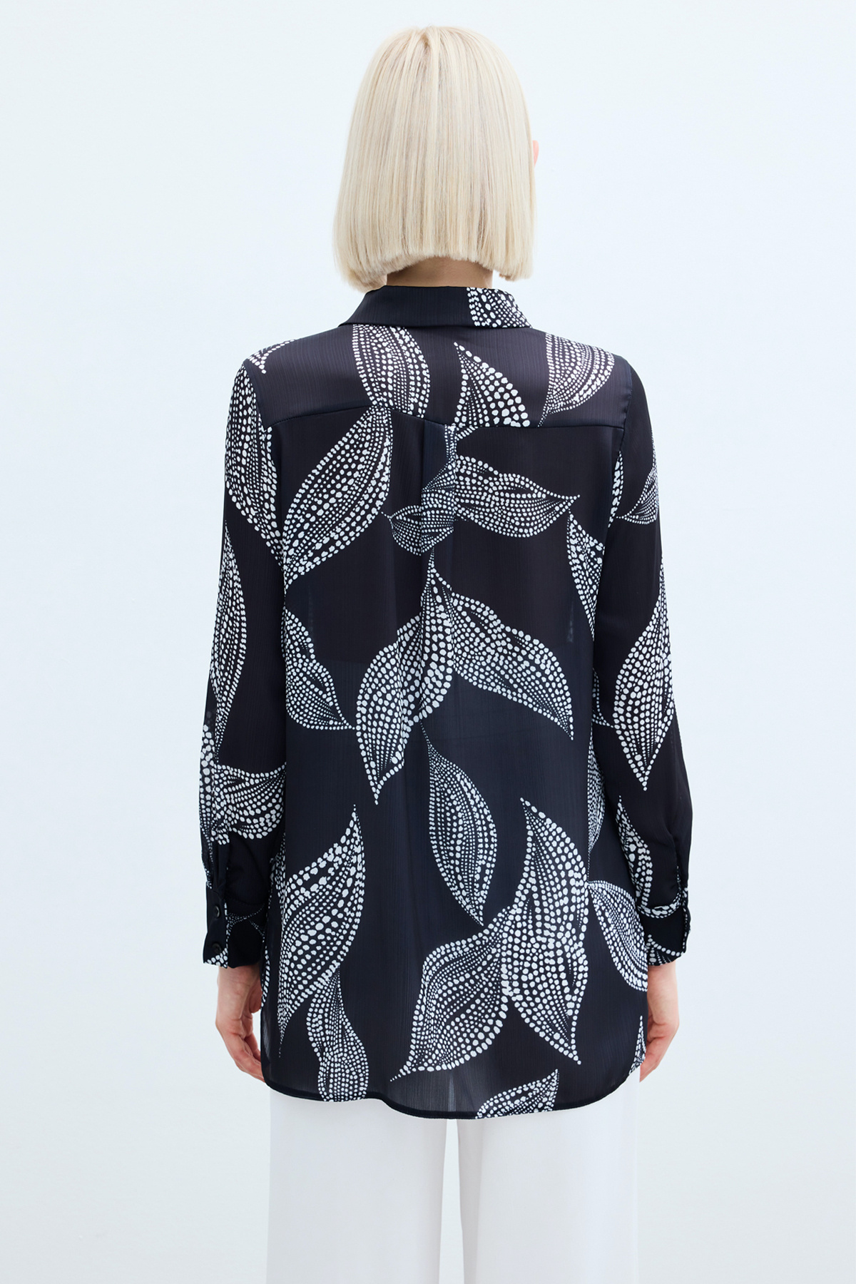 Arkası Uzun Desenli Gömlek - Siyah