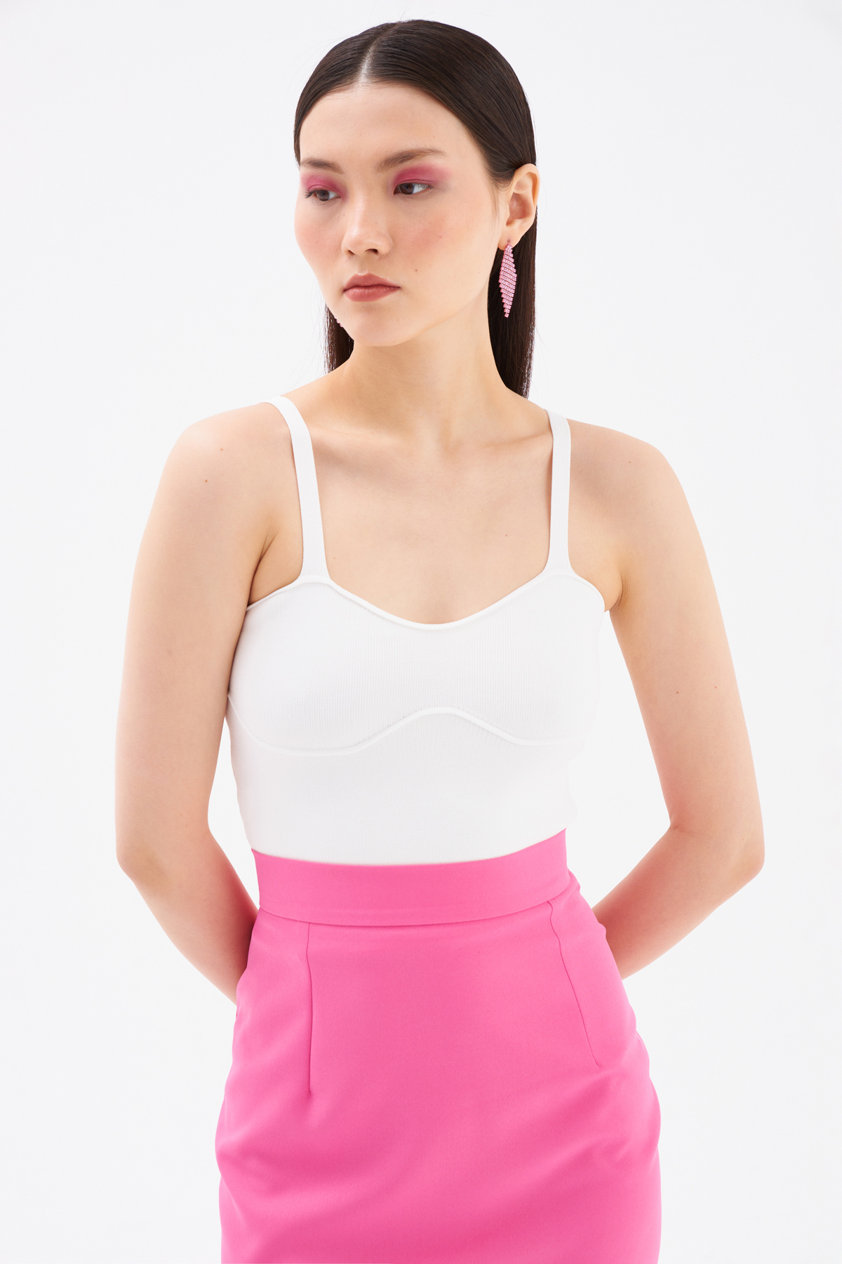 Strap Crop Knitwear Blouse - ECRU