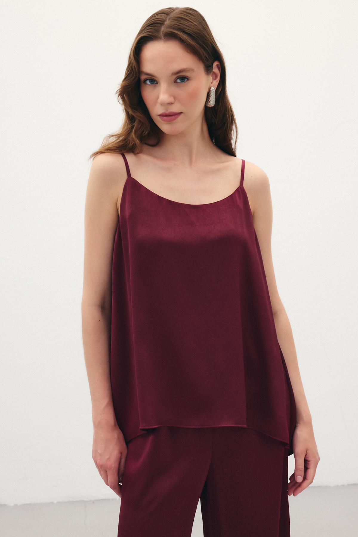 Askılı Saten Bluz - Bordo