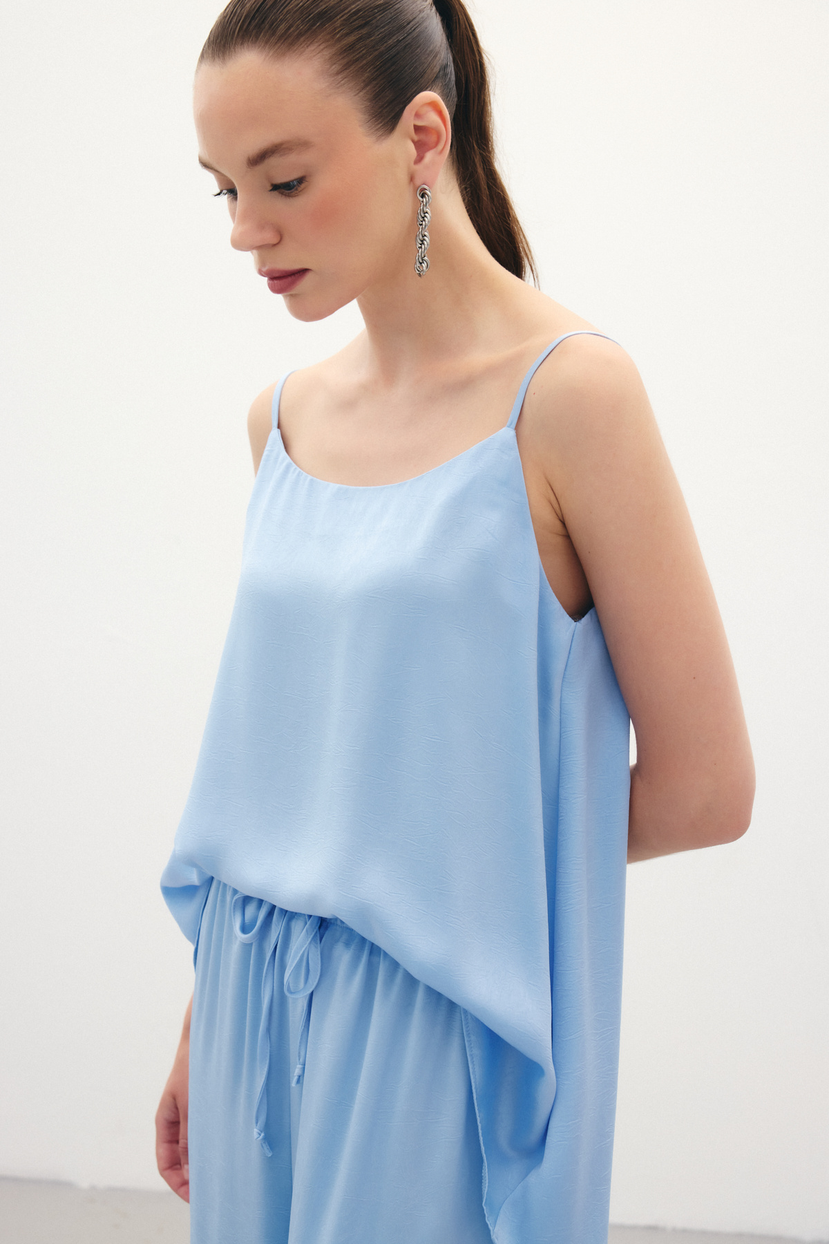 Askılı Saten Bluz - Mavi